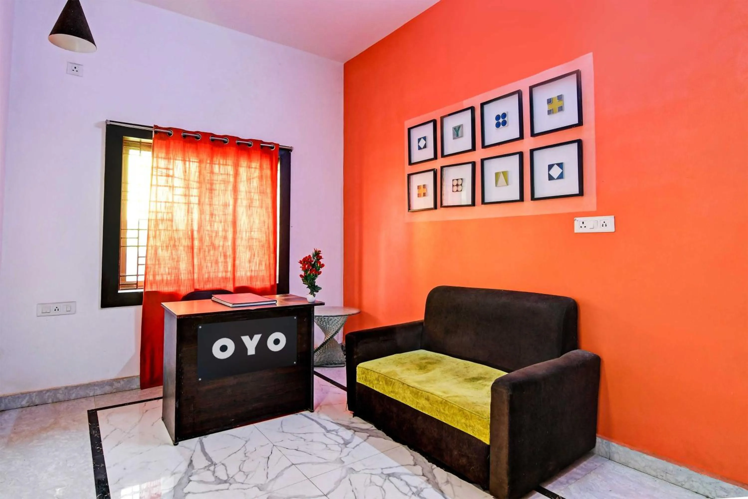 Bedroom in Hotel O Modern Stay Near ITER