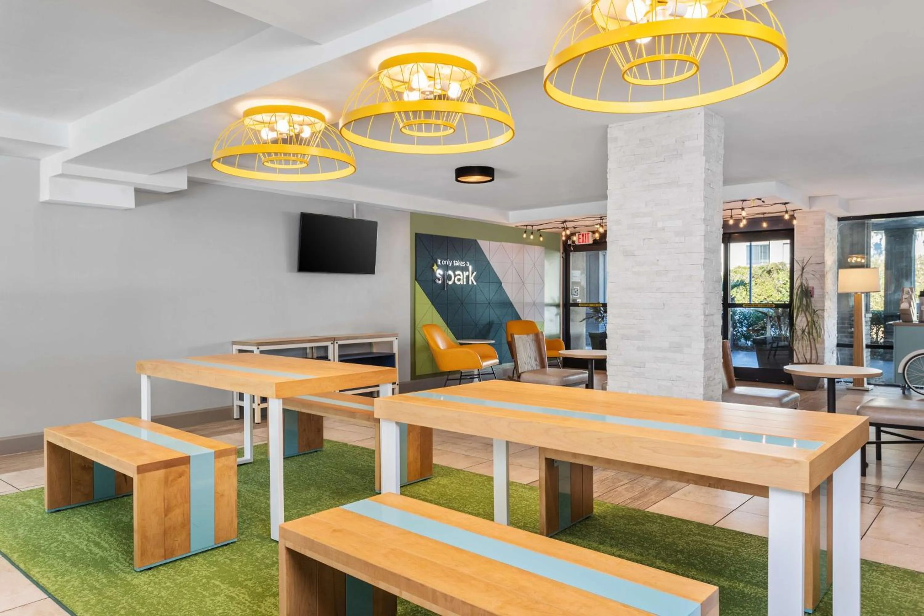 Lobby or reception in Spark by Hilton Hilton Head Island