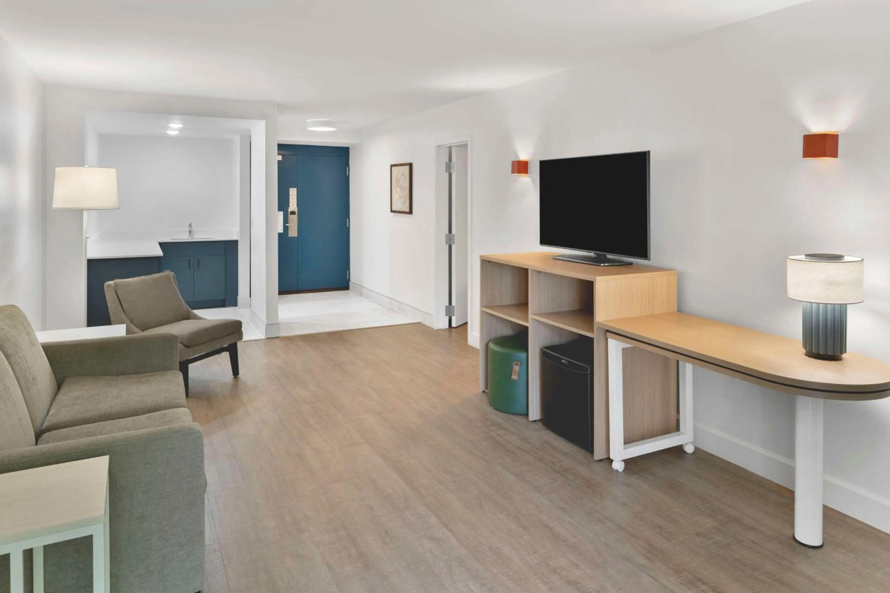 Bedroom in Spark by Hilton Hilton Head Island