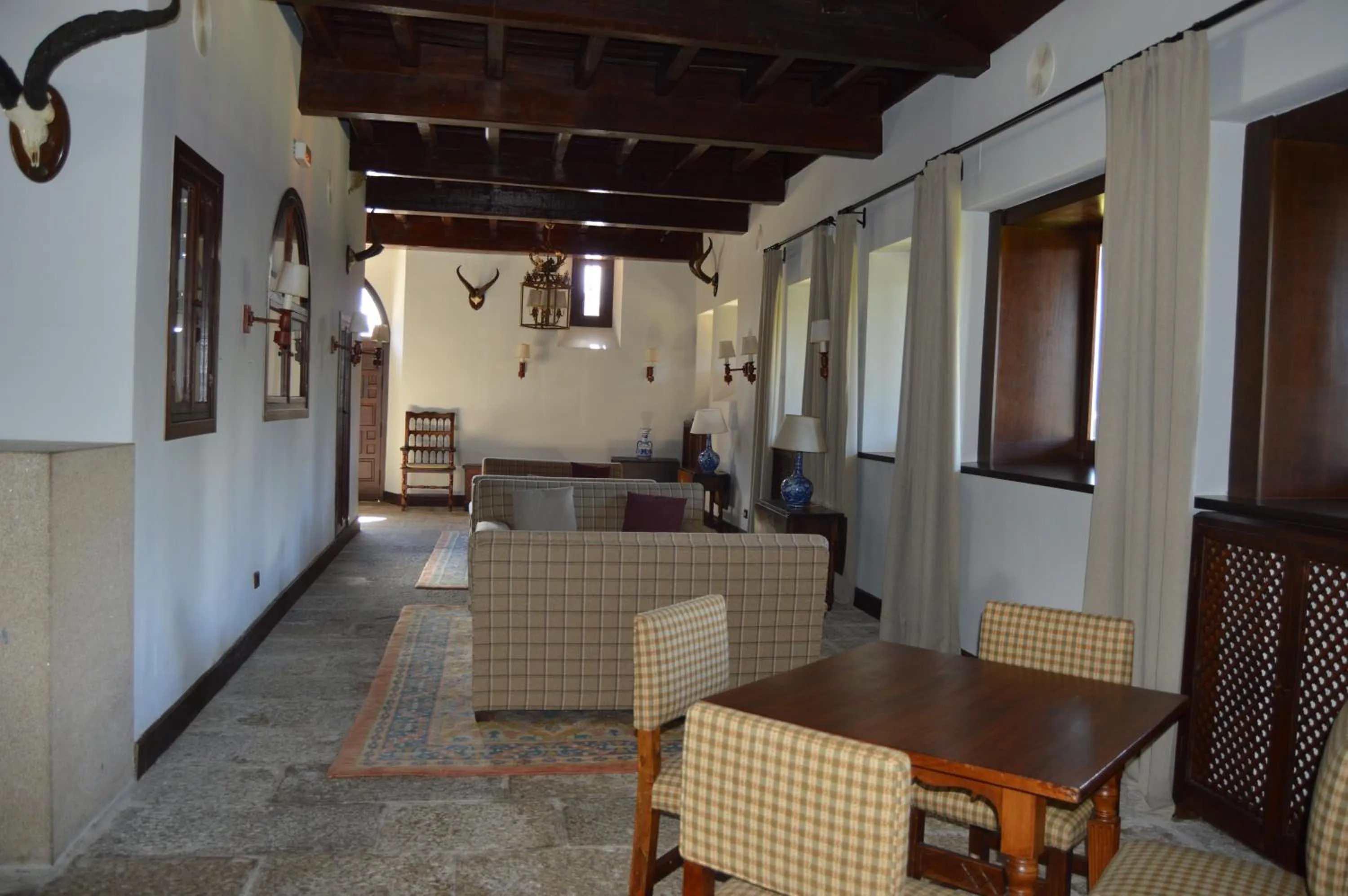 Lounge or bar in Parador de Gredos