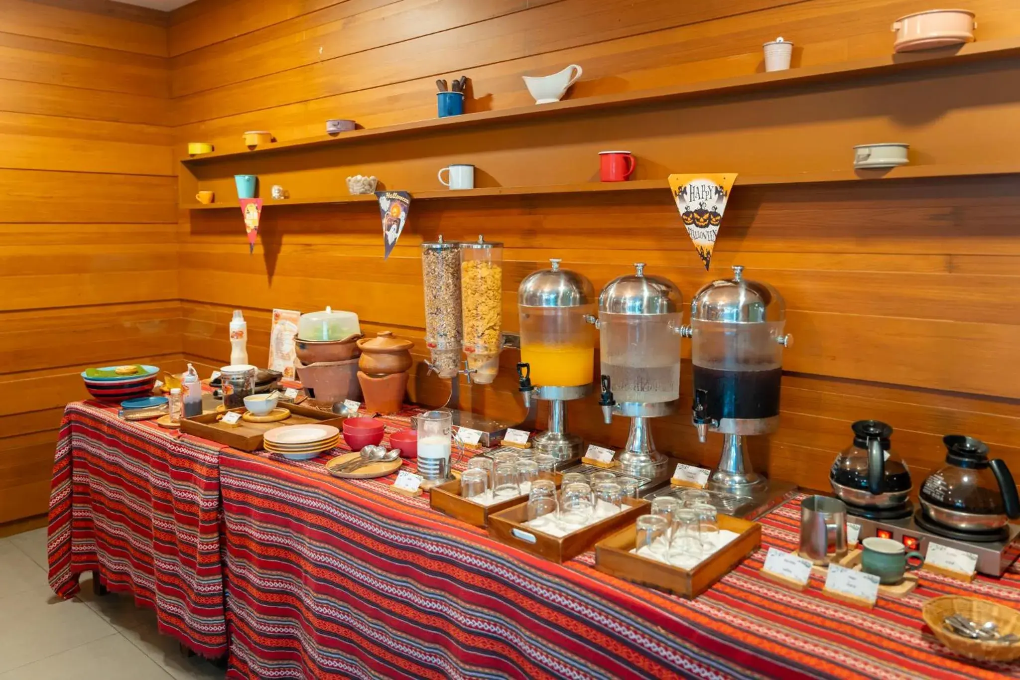 Breakfast in Cmor by Recall Hotels SHA Extra Plus Breakfast in Cmor by Recall Hotels SHA Extra Plus