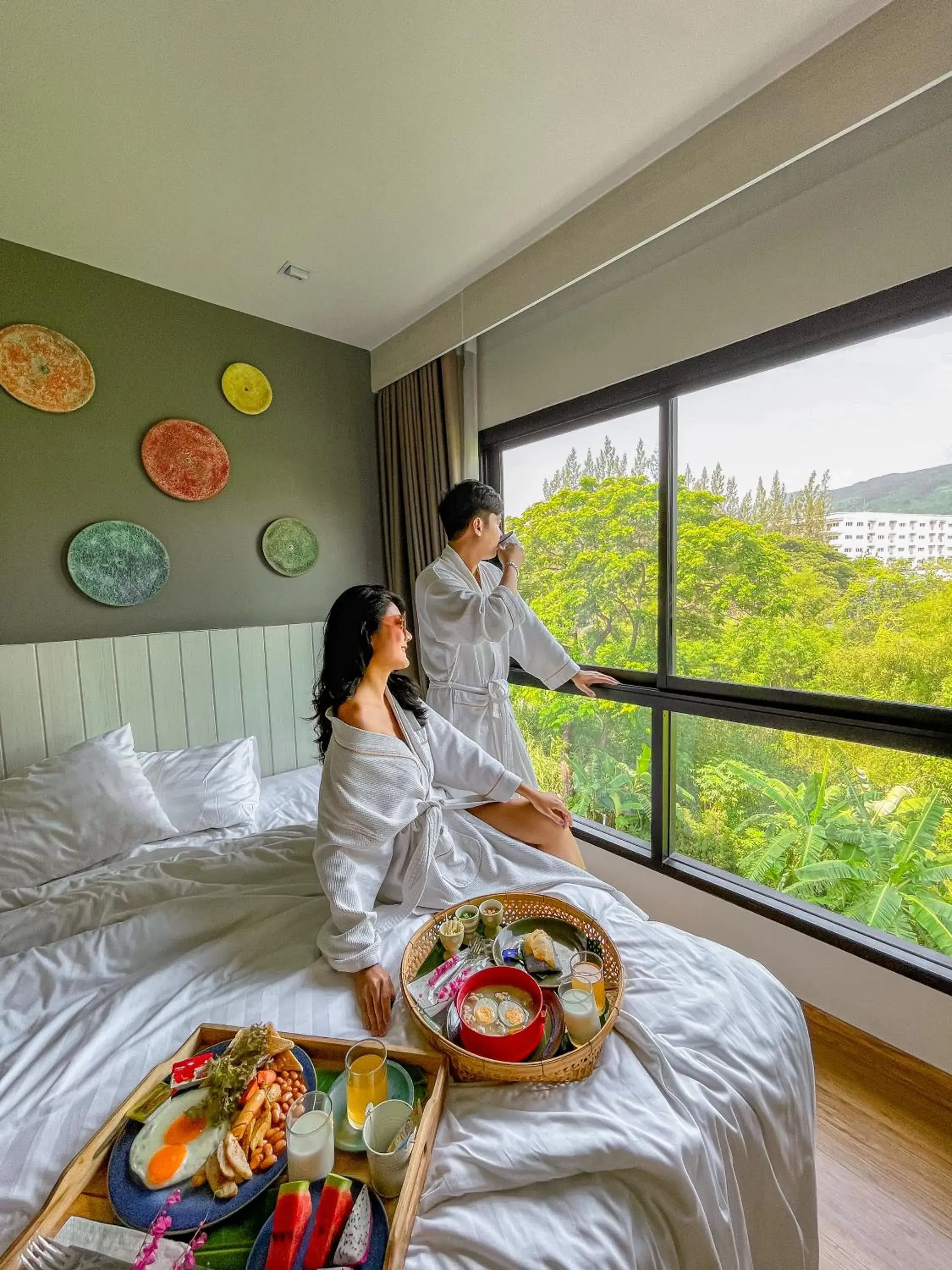 Breakfast, Bed in Cmor by Recall Hotels SHA Extra Plus Breakfast, Bed in Cmor by Recall Hotels SHA Extra Plus