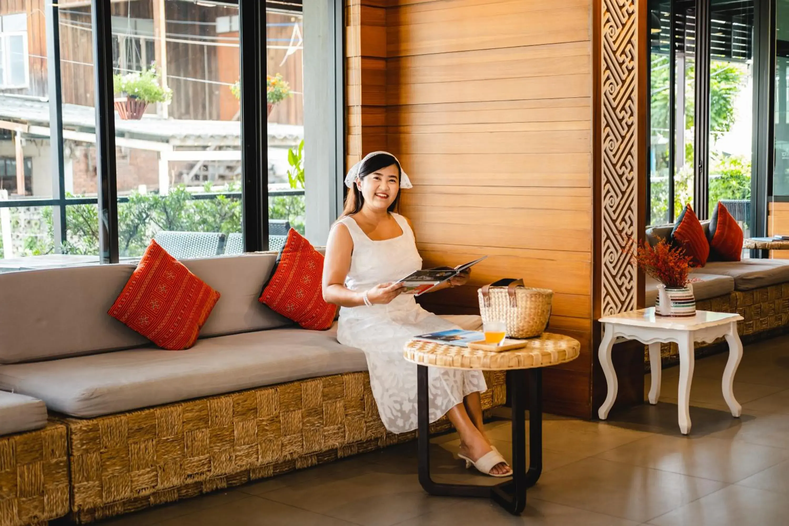 Lobby or reception in Cmor by Recall Hotels SHA Extra Plus Lobby or reception in Cmor by Recall Hotels SHA Extra Plus