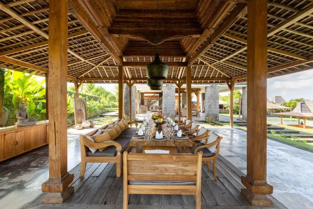 Lounge or bar in Alami Boutique Villas & Resort