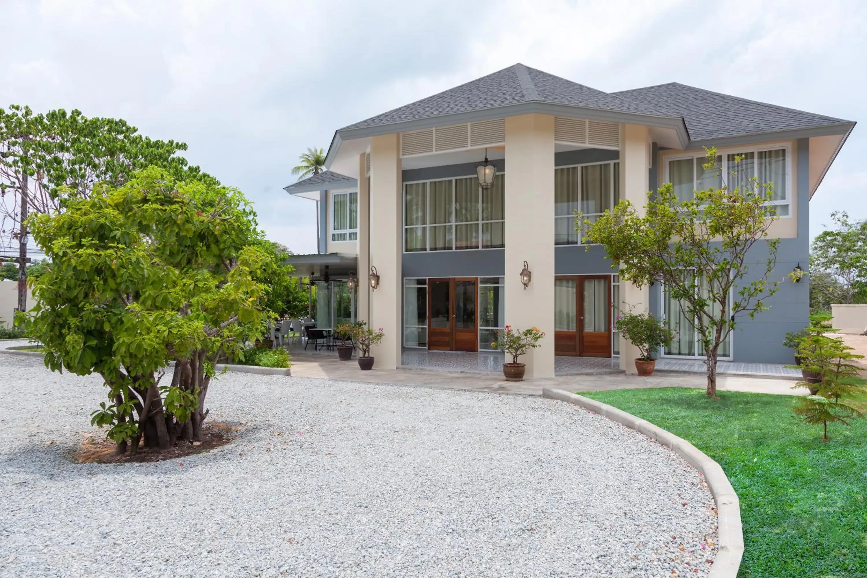 Garden view in Fisherman Way Beach Villa Garden view in Fisherman Way Beach Villa