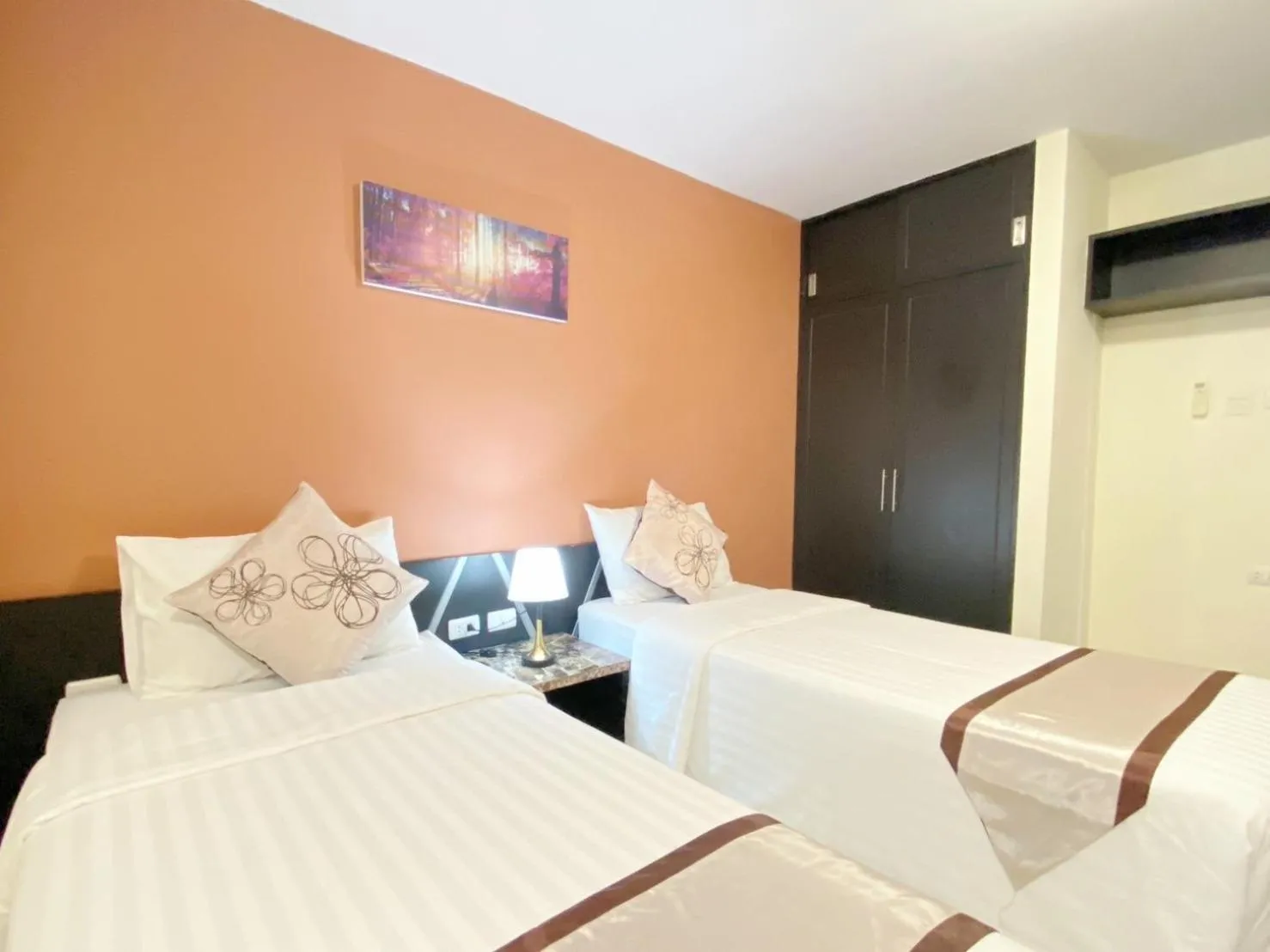 Bedroom, Bed in Leelawadee Modern Resort Huaykwang - ลีลาวดี ห้วยขวาง