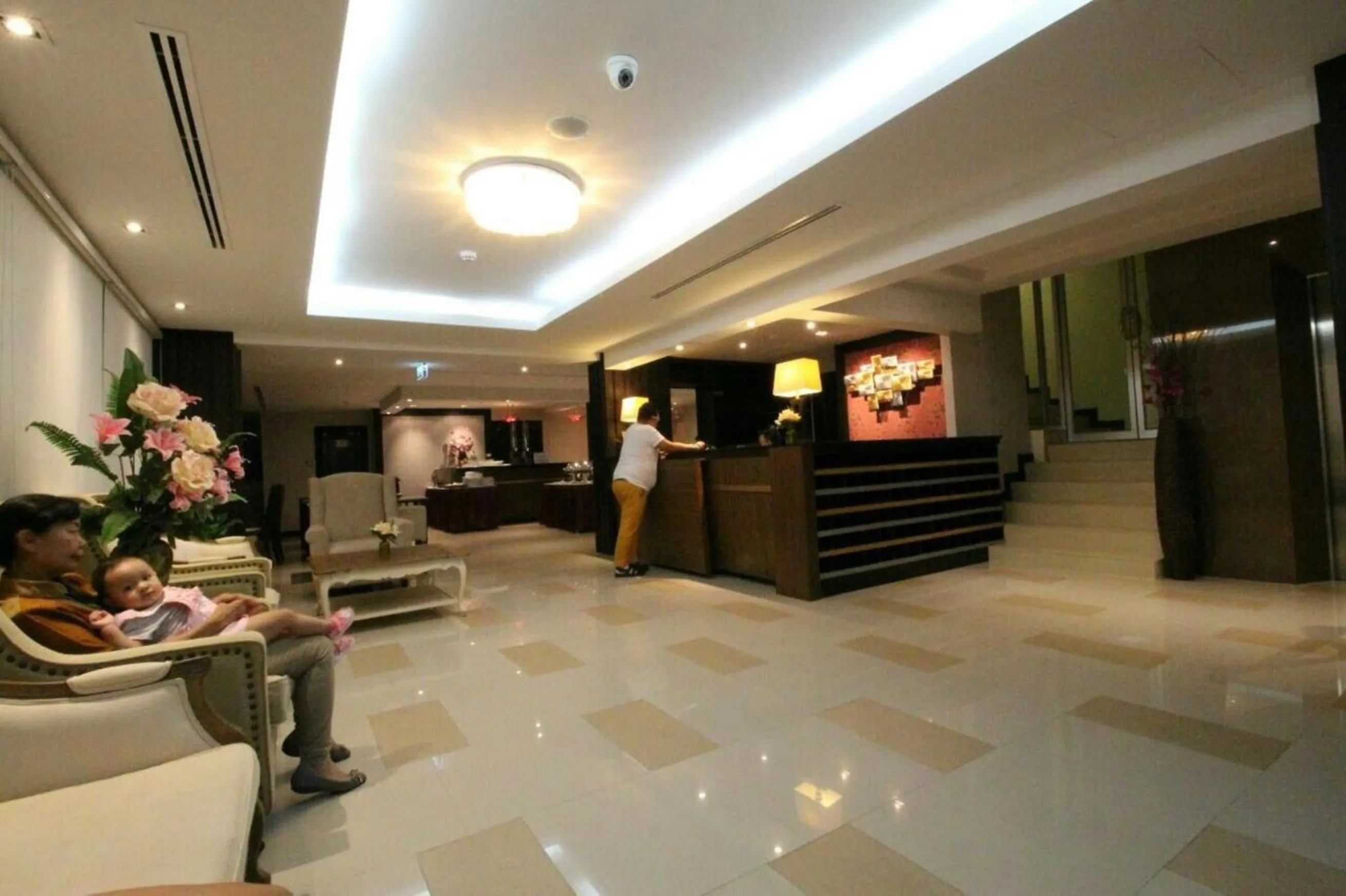 Property building in Leelawadee Modern Resort Huaykwang - ลีลาวดี ห้วยขวาง