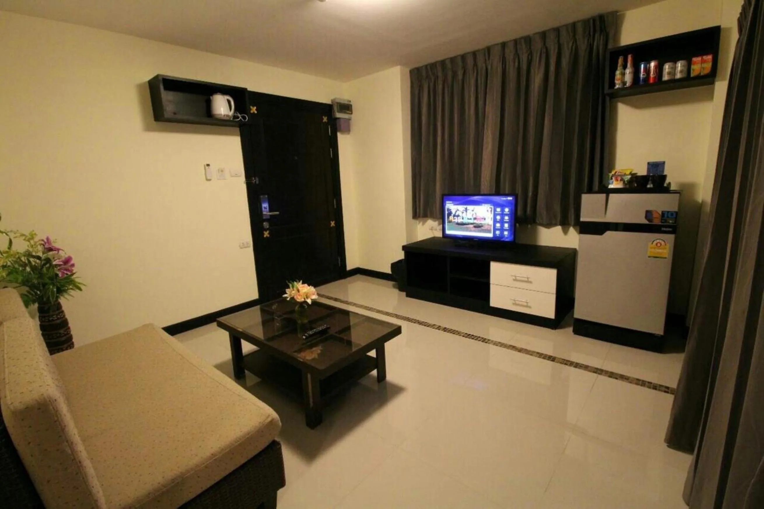 Living room in Leelawadee Modern Resort Huaykwang - ลีลาวดี ห้วยขวาง