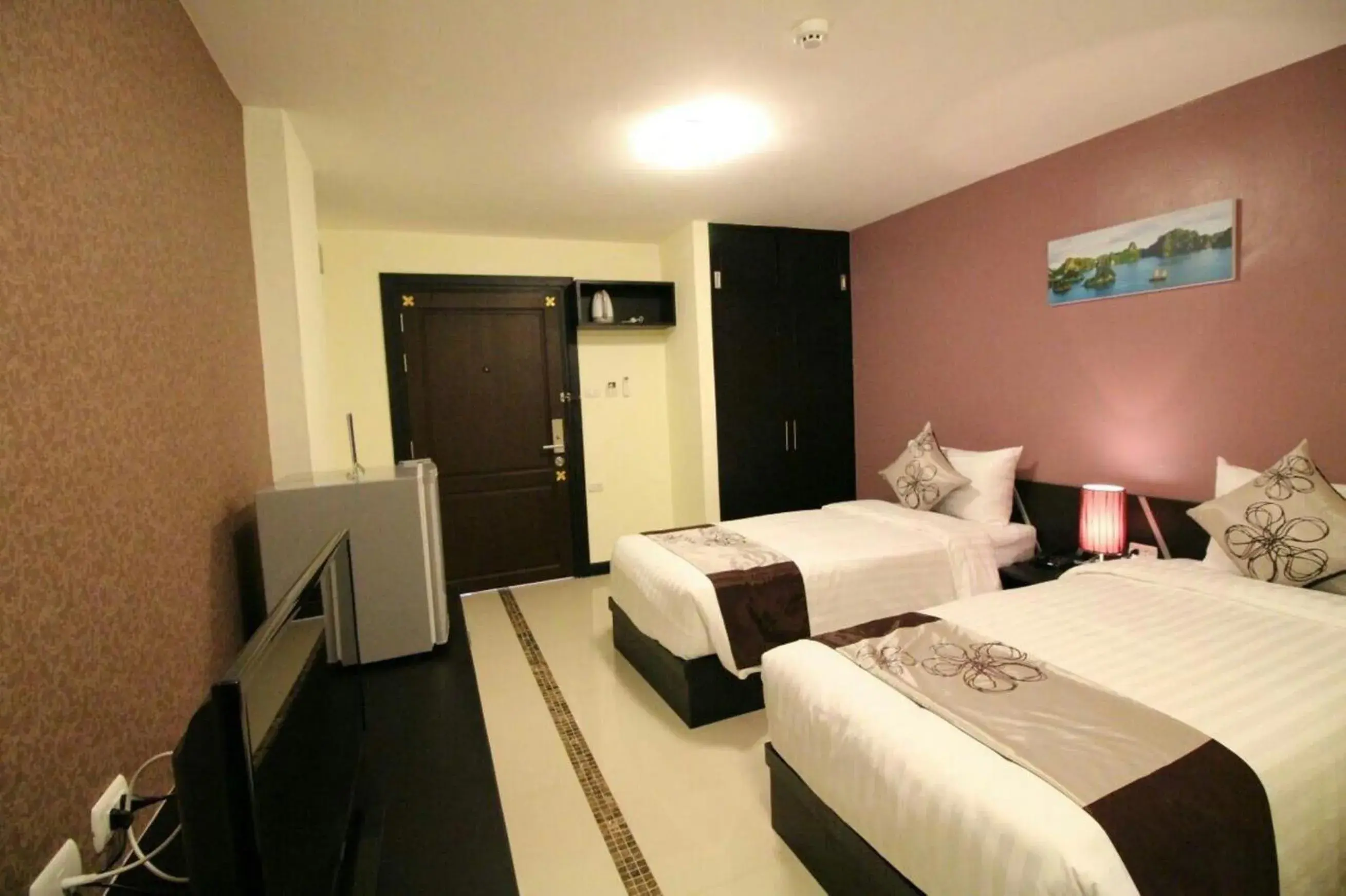 Decorative detail, Bed in Leelawadee Modern Resort Huaykwang - ลีลาวดี ห้วยขวาง Decorative detail, Bed in Leelawadee Modern Resort Huaykwang - ลีลาวดี ห้วยขวาง