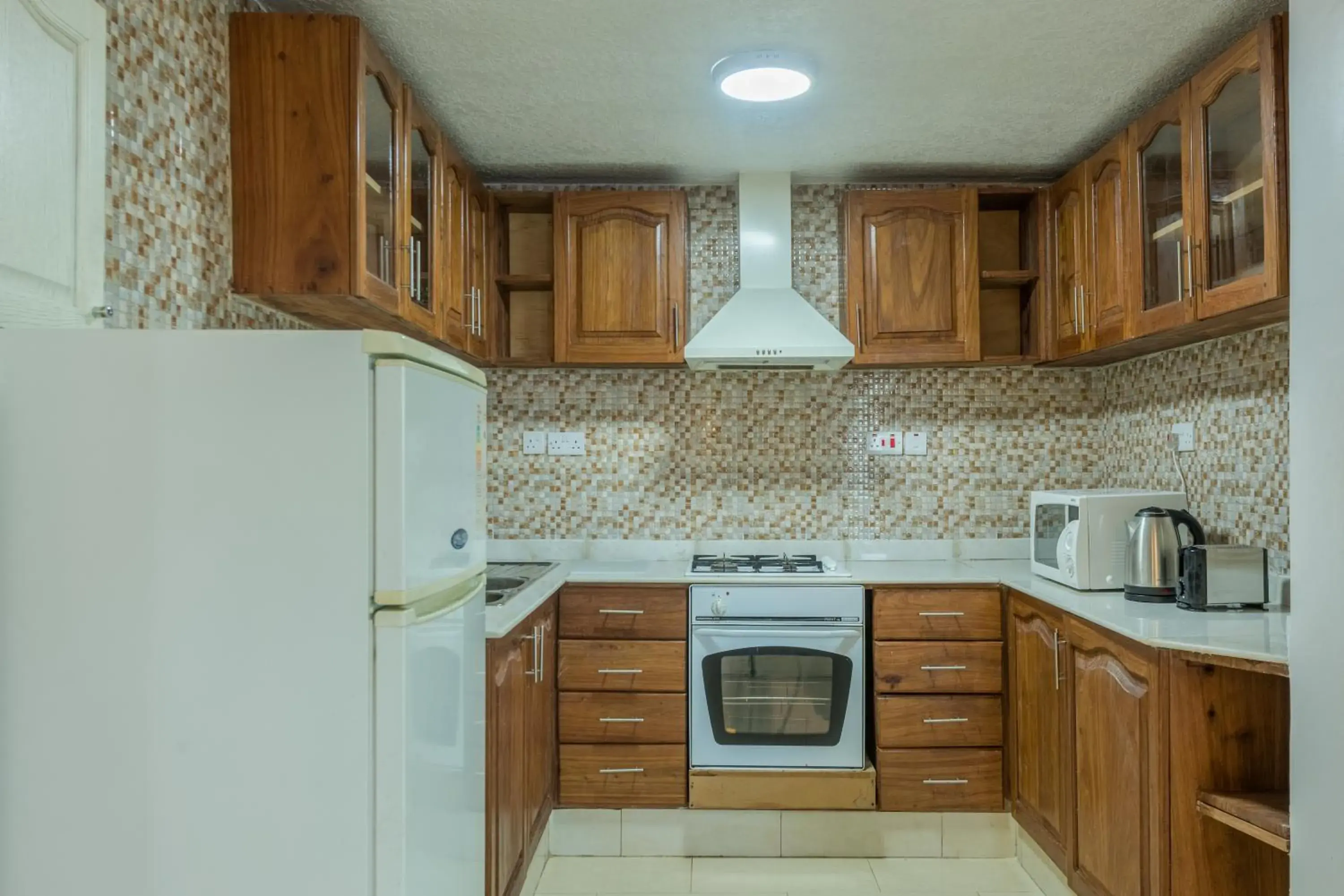 Coffee/tea facilities in Hotel Raha Tower Coffee/tea facilities in Hotel Raha Tower