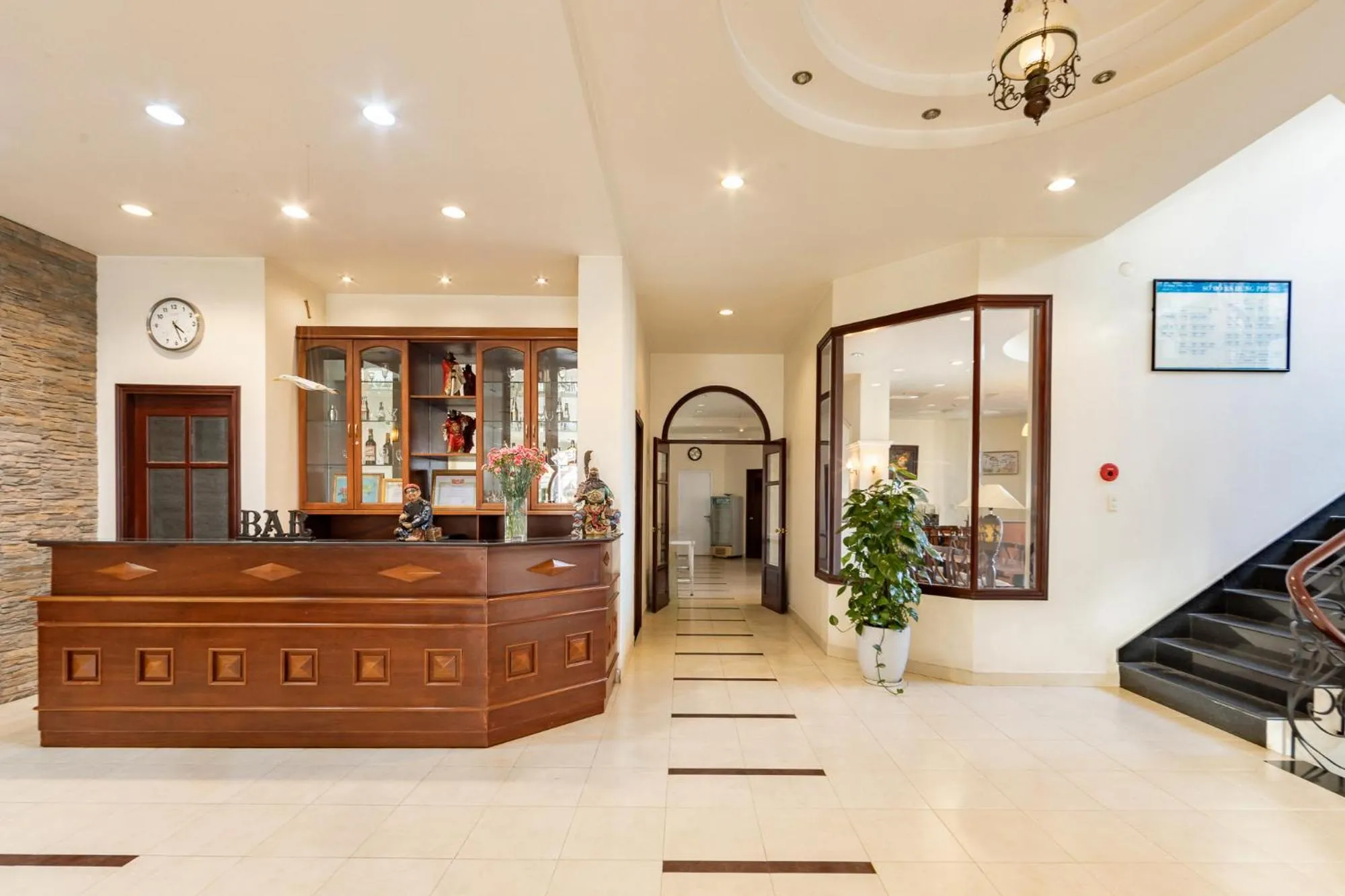 Lobby or reception in Hùng Phong Hotel - Near Dalat Market