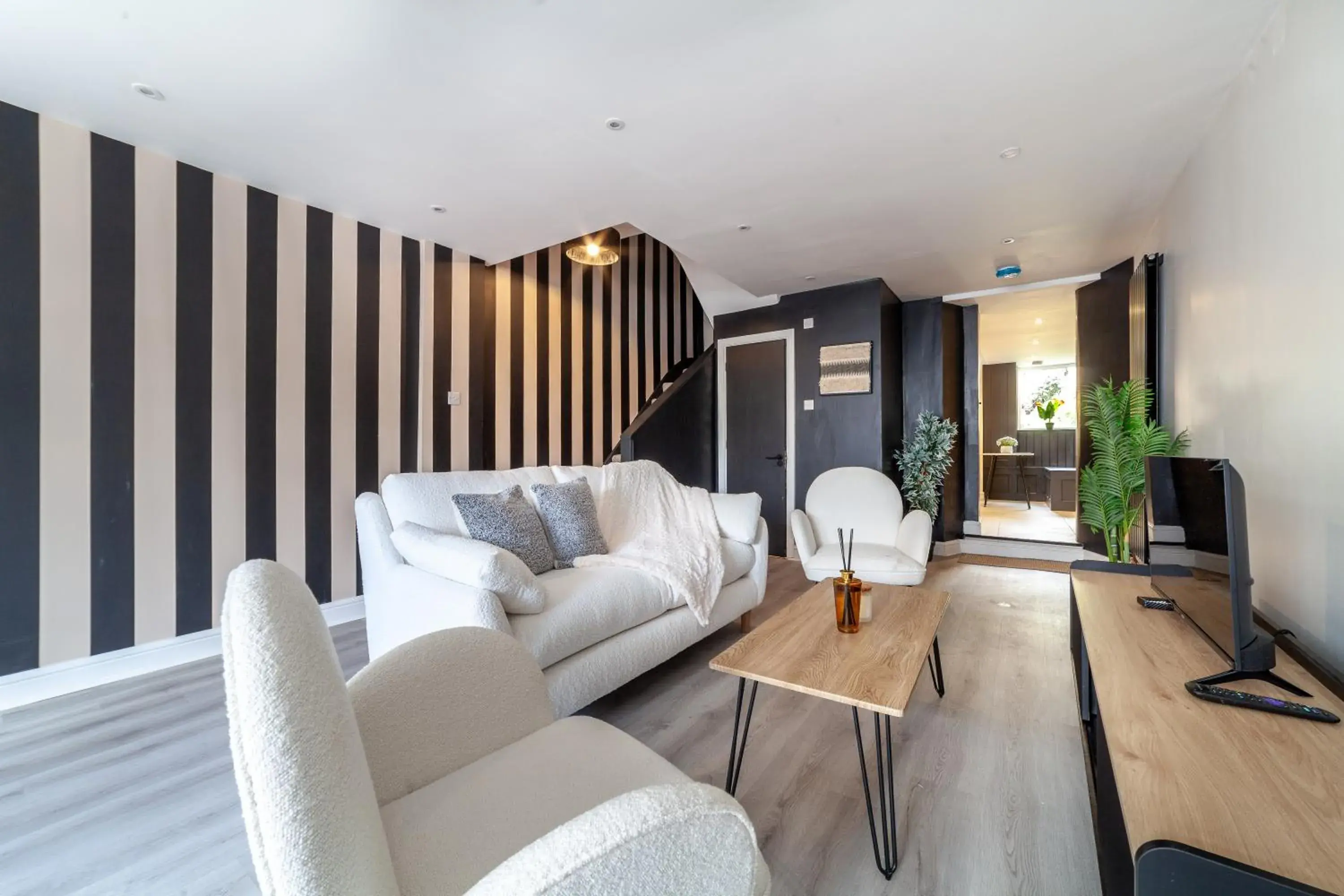 Tranquil 5BR house with garden & terrace, SE London Tranquil 5BR house with garden & terrace, SE London