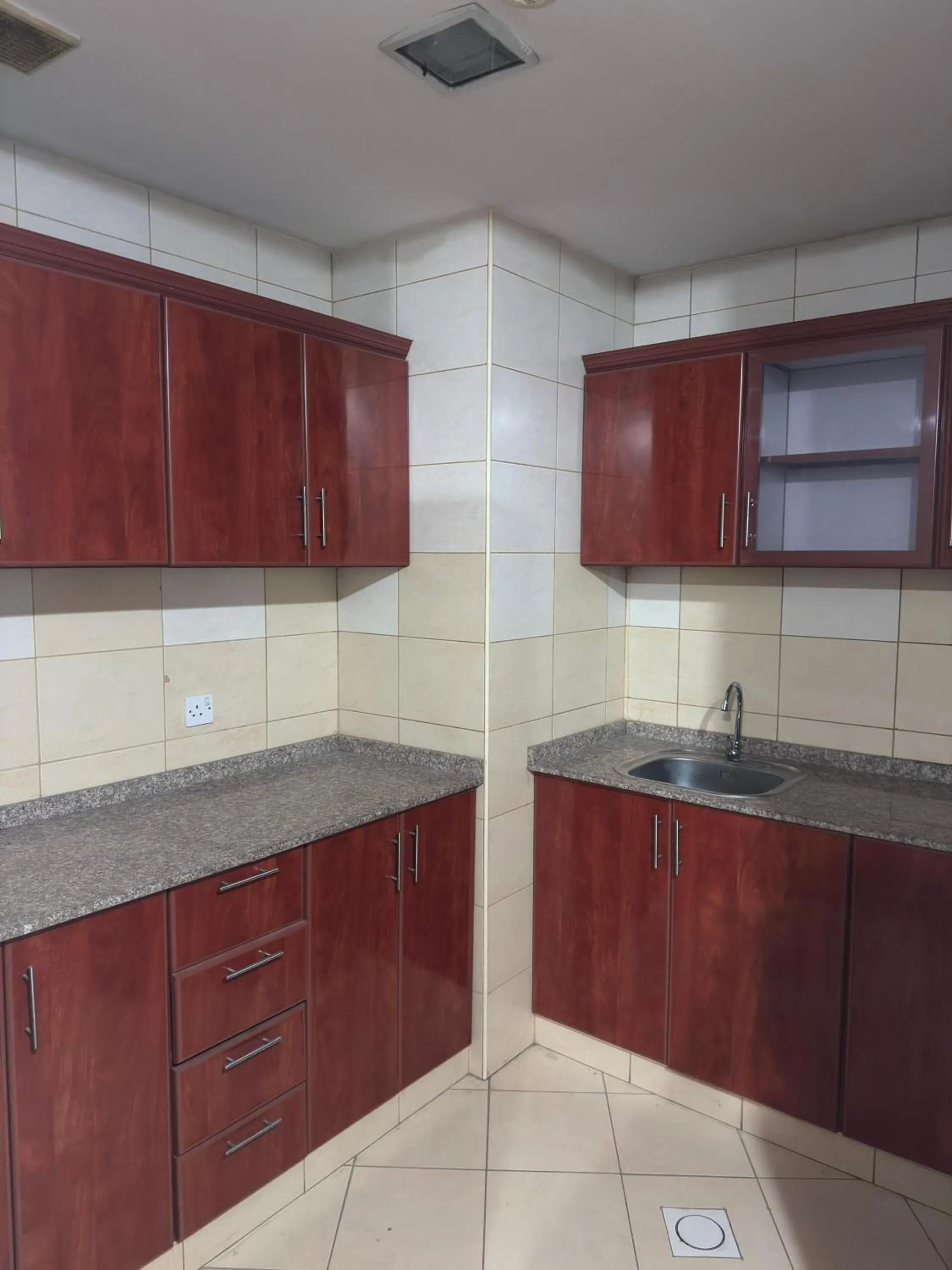Al zain hotel apartment