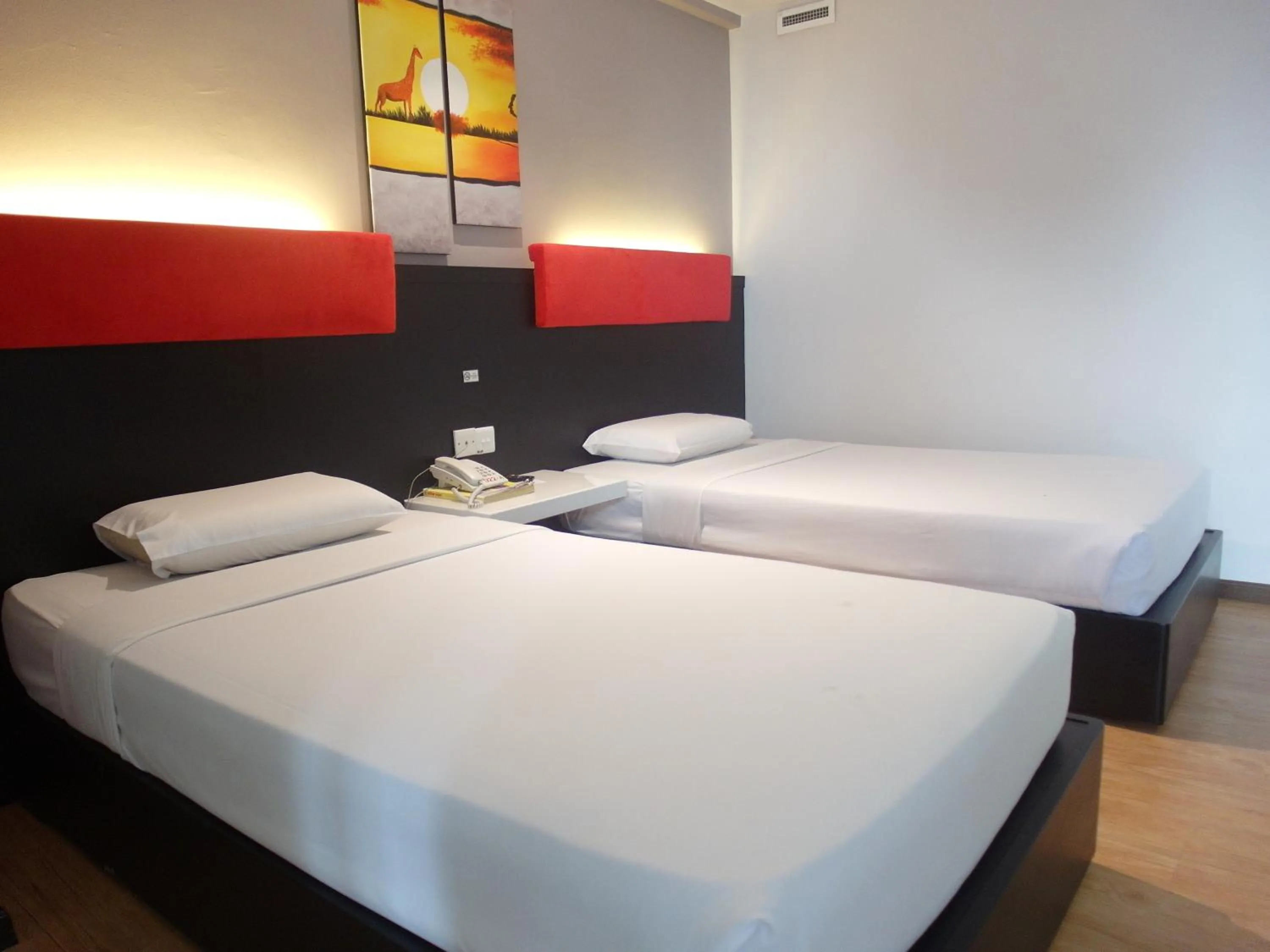 Bedroom, Bed in Red Rock Hotel Penang