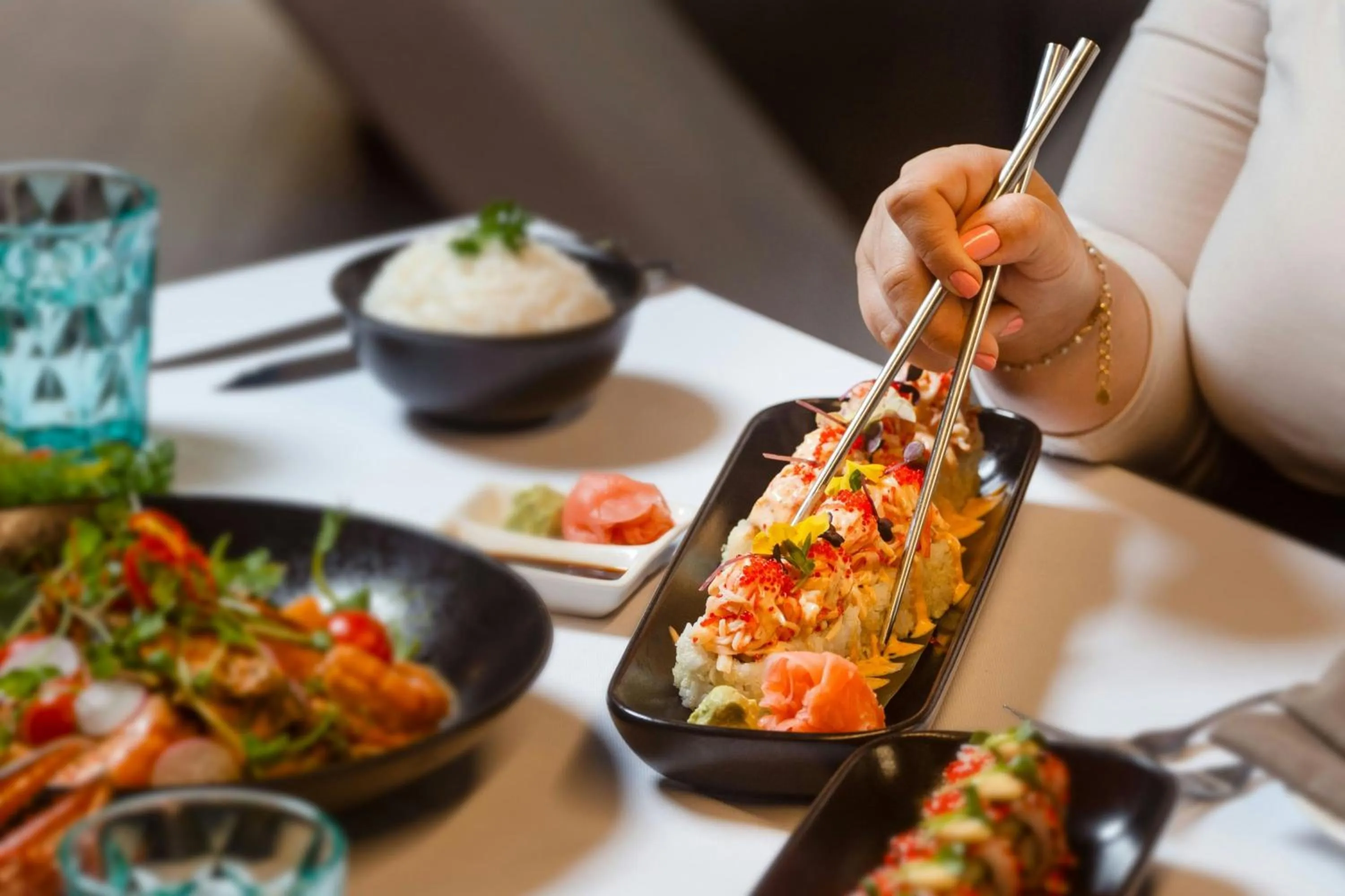 Restaurant/places to eat in Sheraton Sharjah Beach Resort and Spa