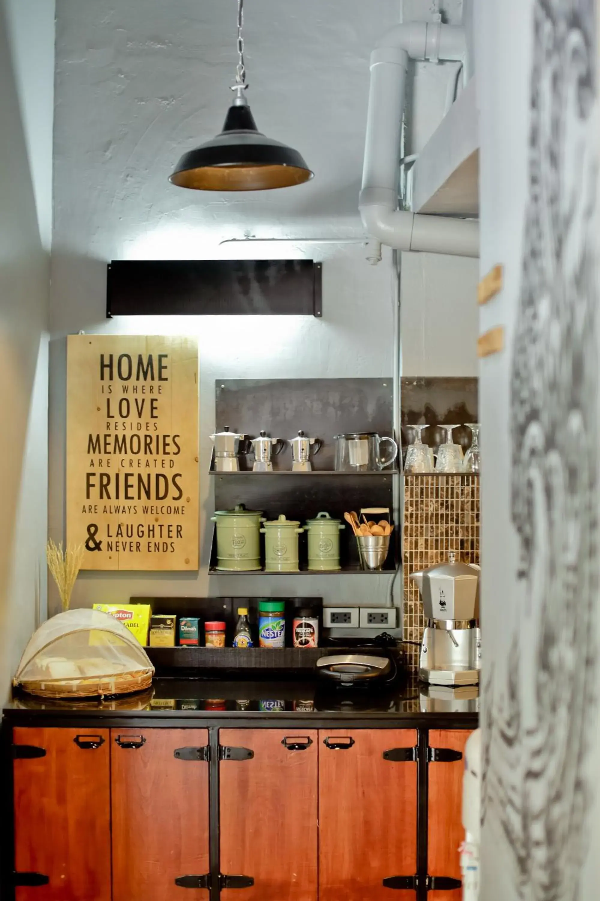 Restaurant/places to eat in Bangkok Bed and Bike Restaurant/places to eat in Bangkok Bed and Bike