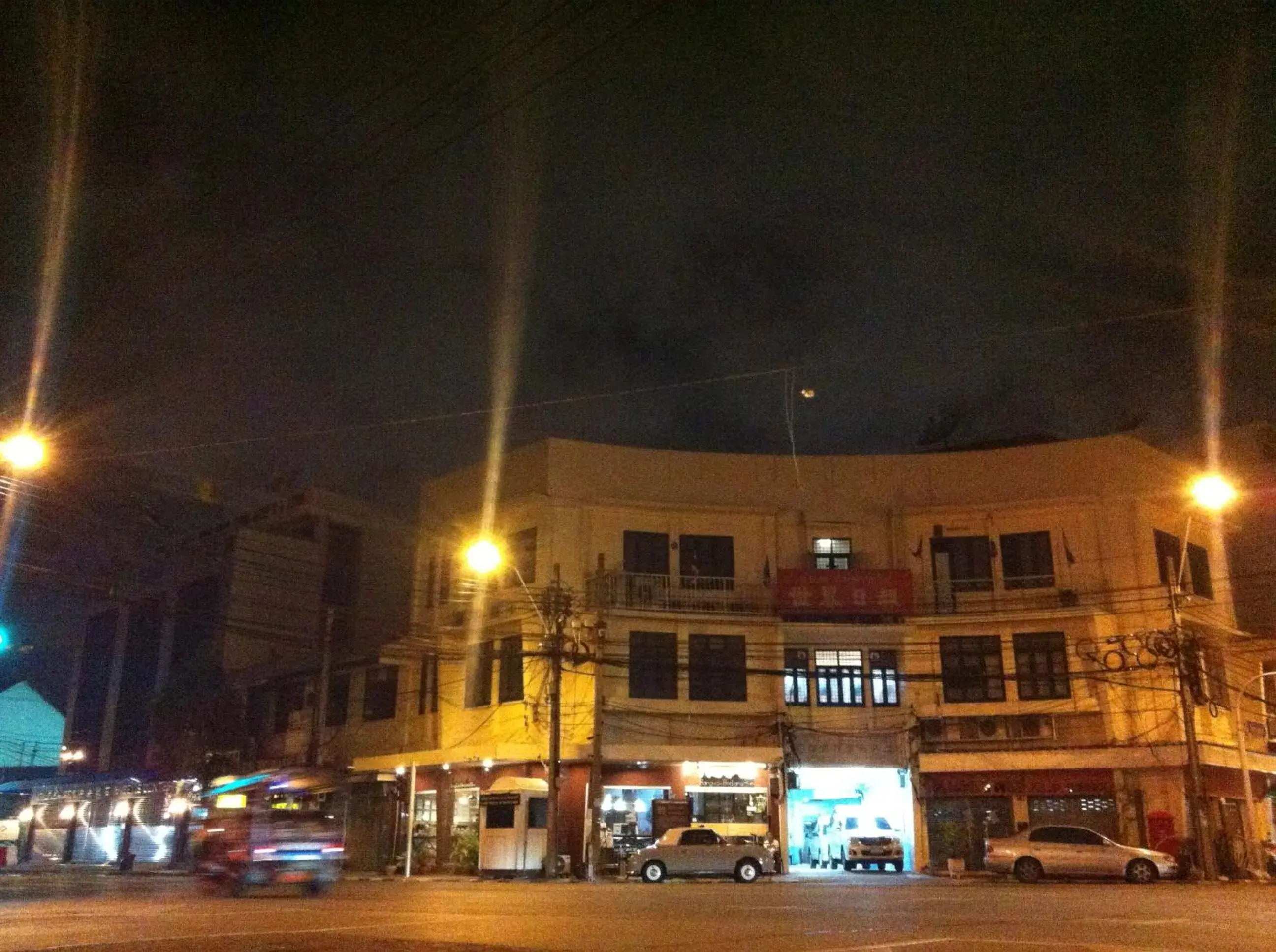 Property building in Bangkok Bed and Bike Property building in Bangkok Bed and Bike