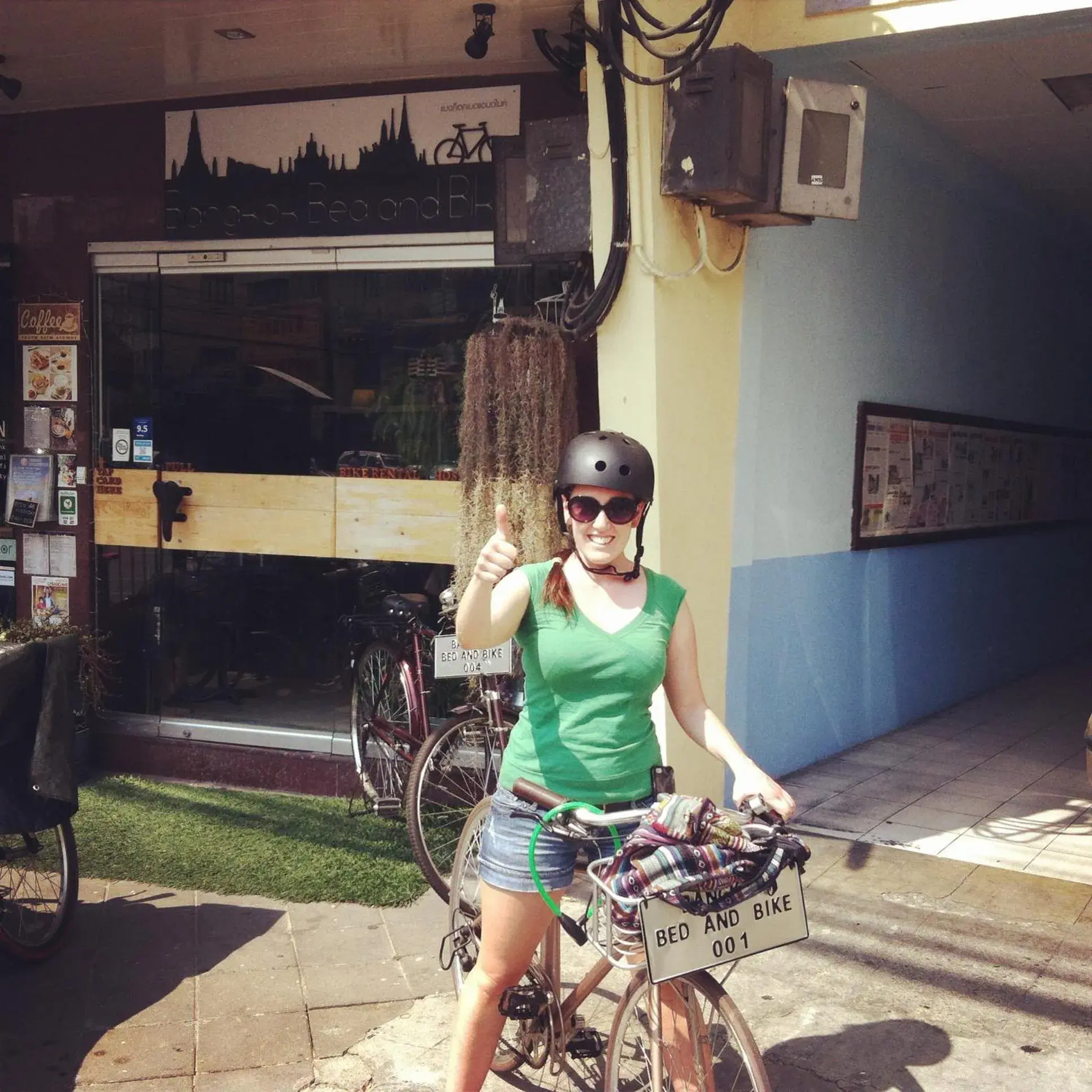 Property building in Bangkok Bed and Bike Property building in Bangkok Bed and Bike