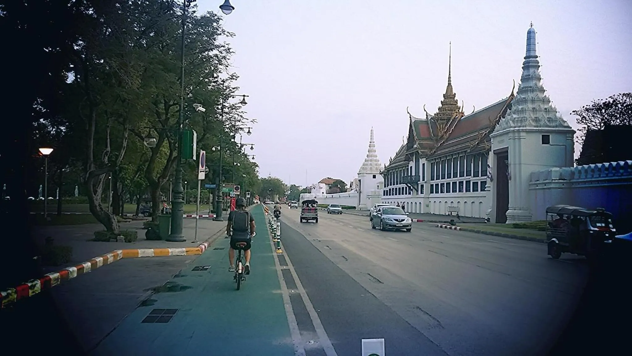 Street view in Bangkok Bed and Bike