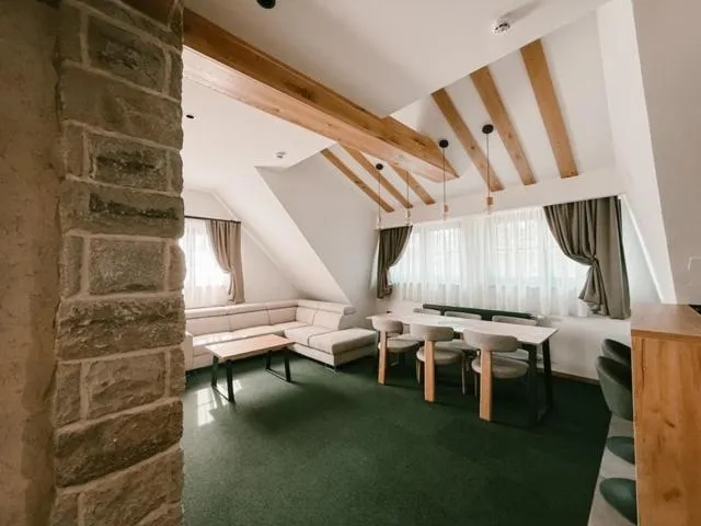 Seating area in Angelina Apart&Spa