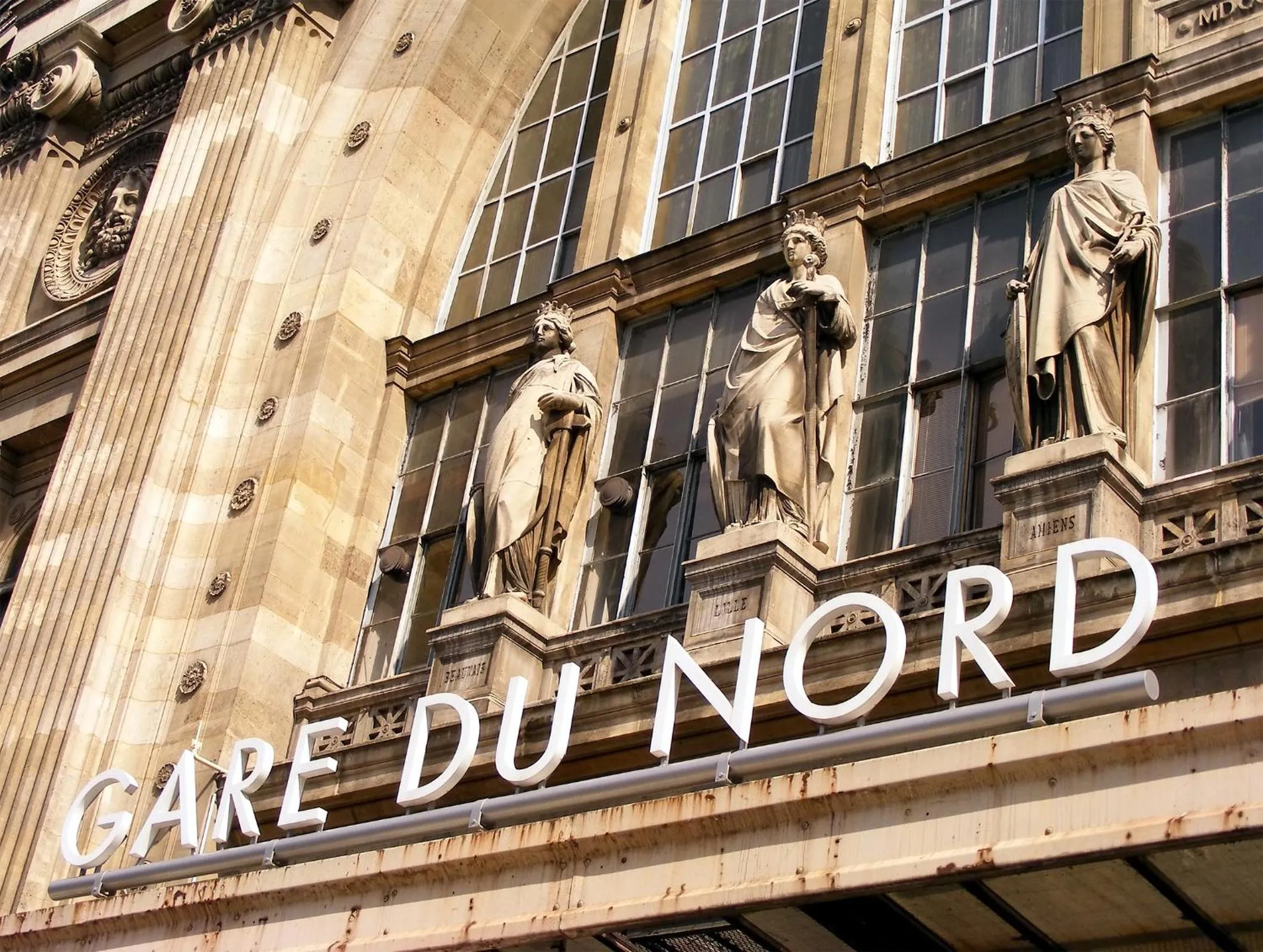 Neighbourhood in St Christopher's Inn Budget Hotel Paris - Gare du Nord