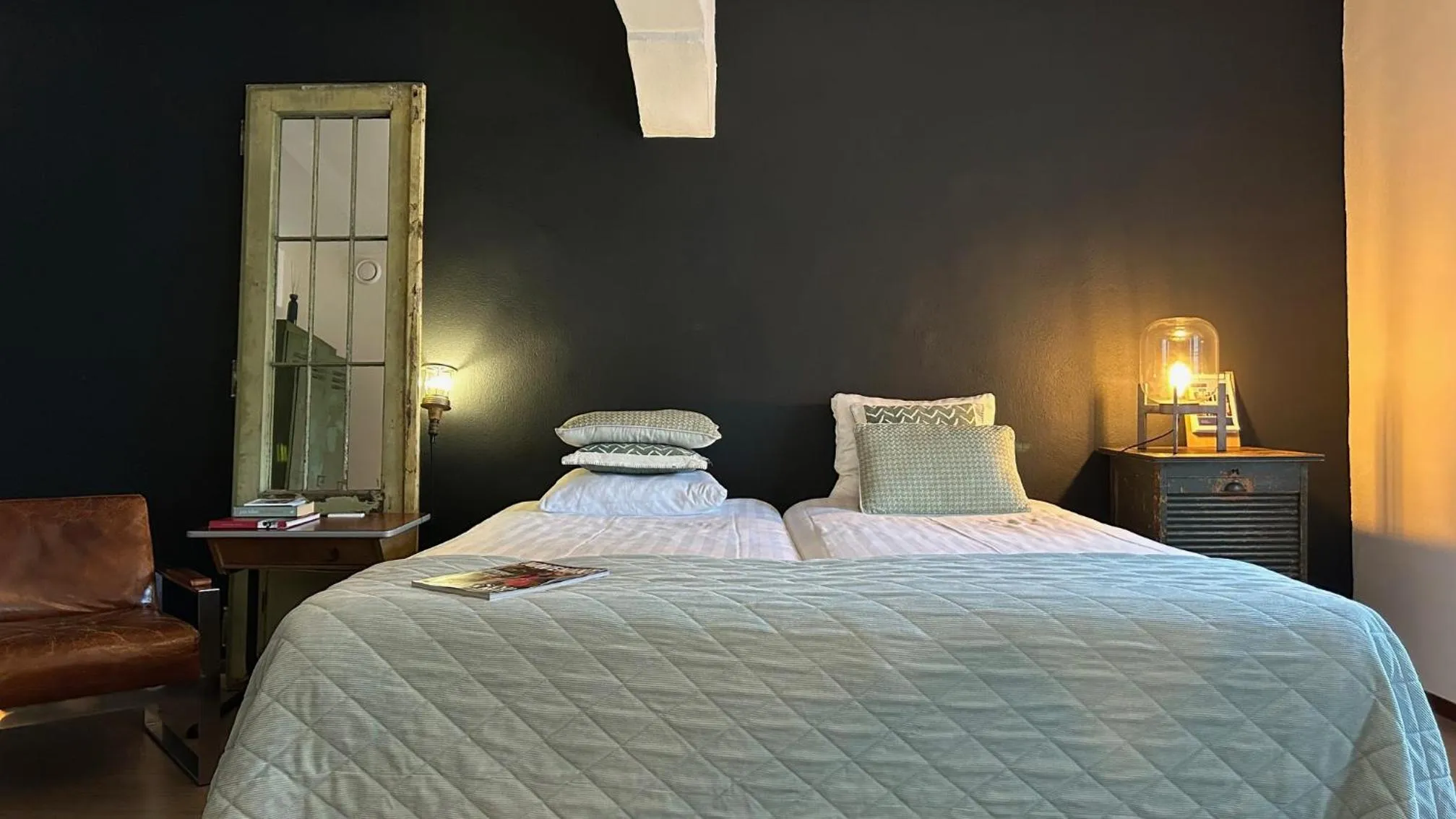 Bed in BE41 Boutique Hotel