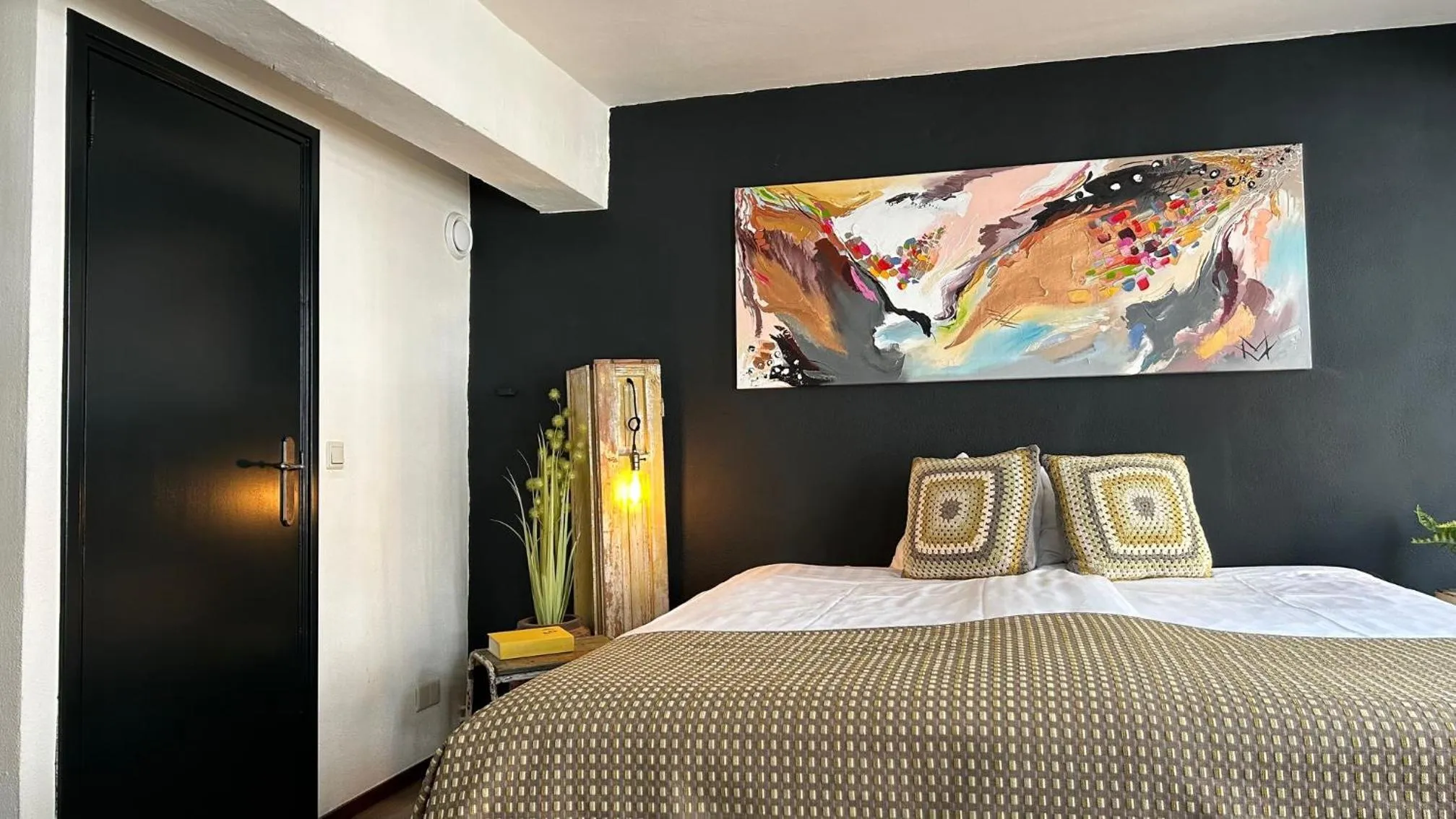 Bed in BE41 Boutique Hotel