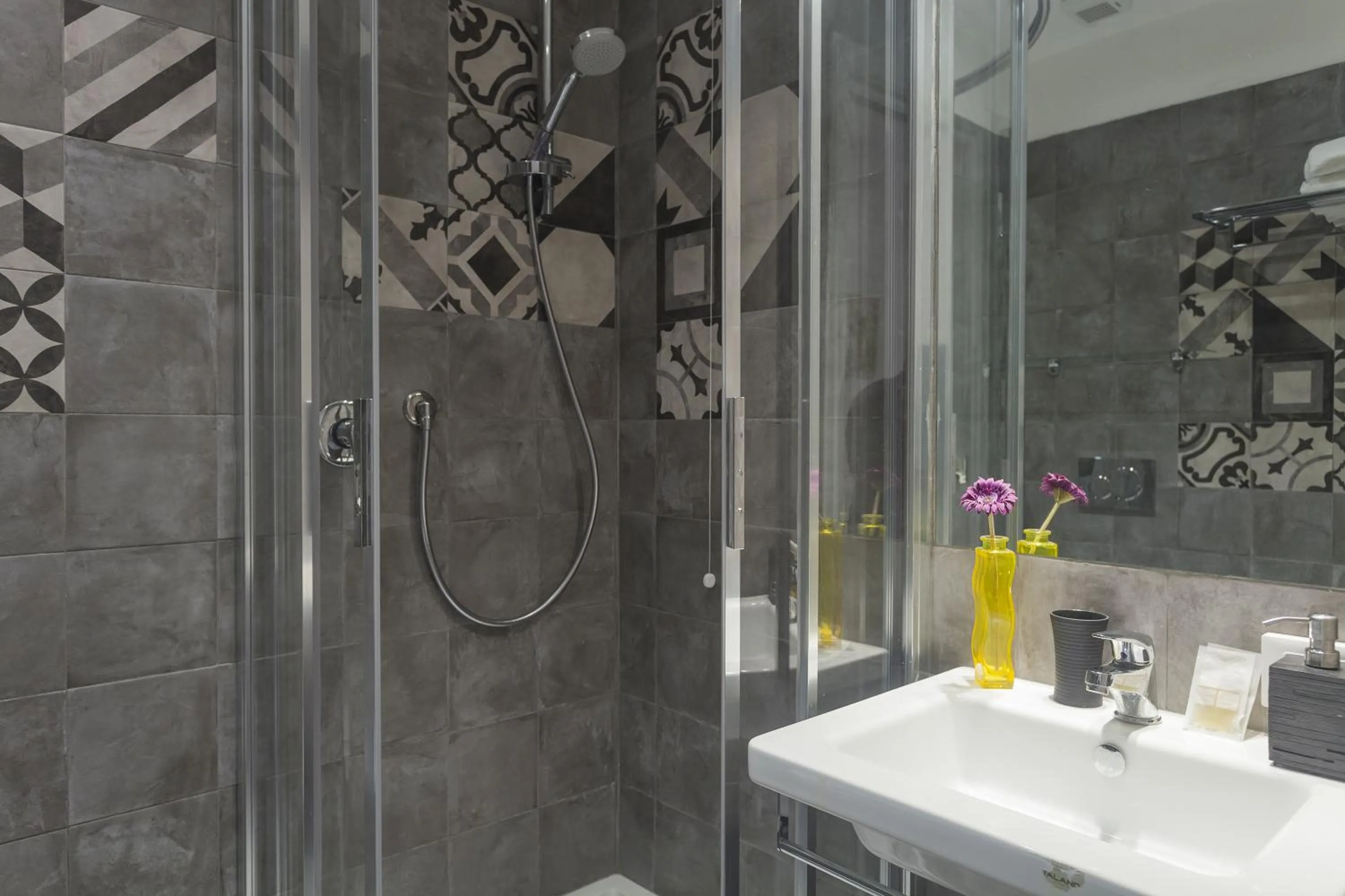 Bathroom in Le Scalette Al Vaticano B&B