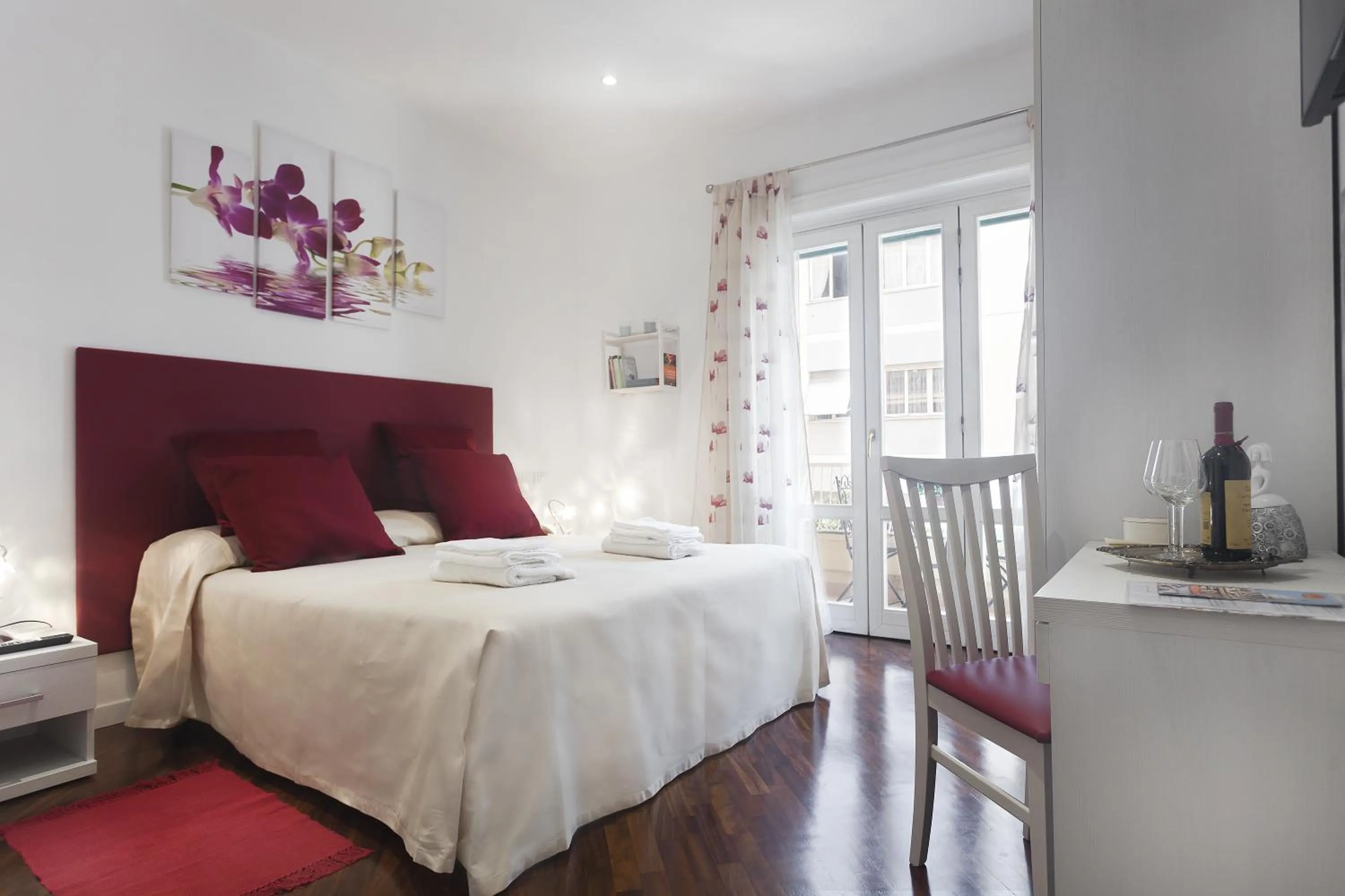 Photo of the whole room, Bed in Le Scalette Al Vaticano B&B