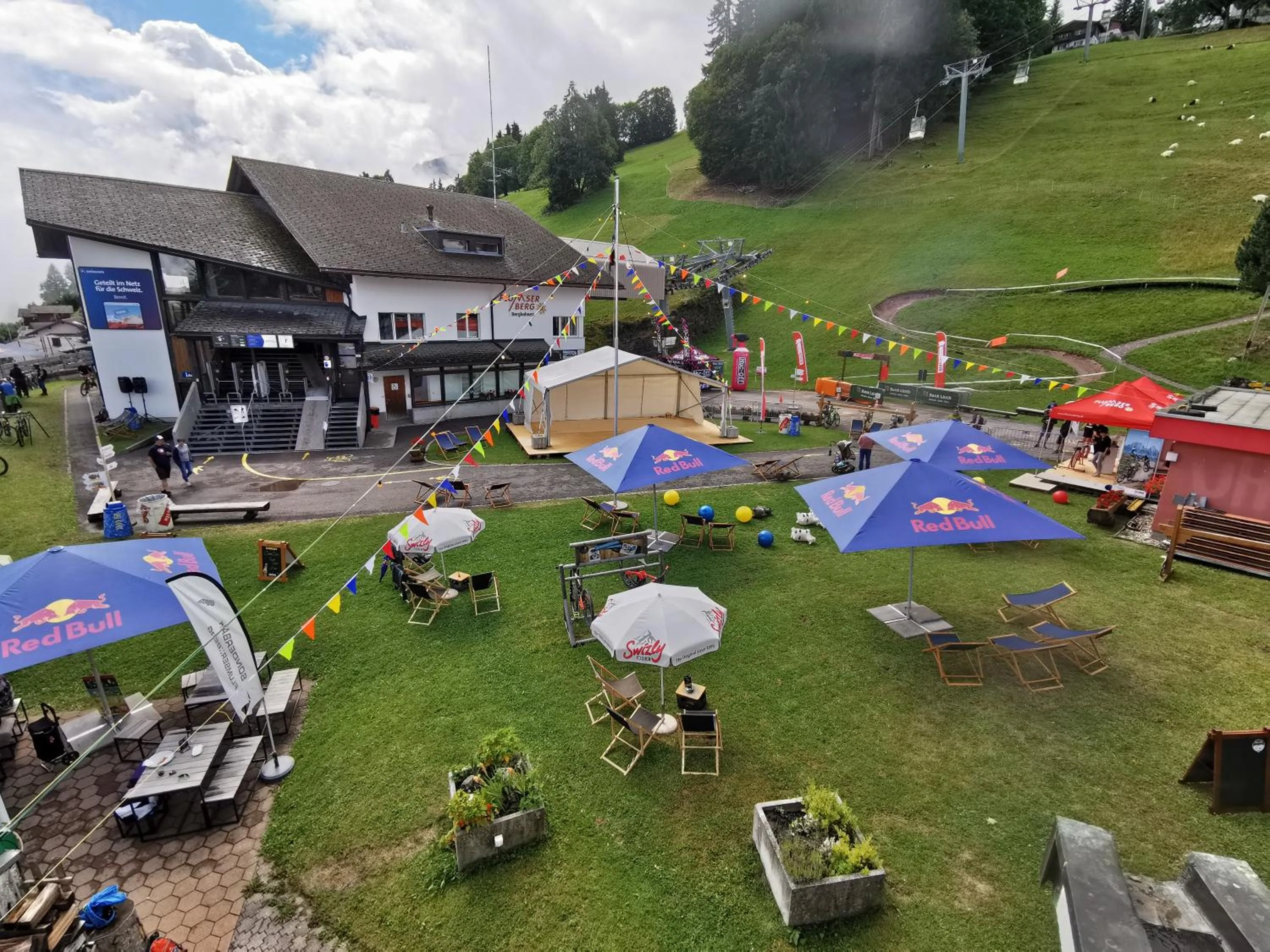 Lounge or bar in Aparthotel Edy Bruggmann AG