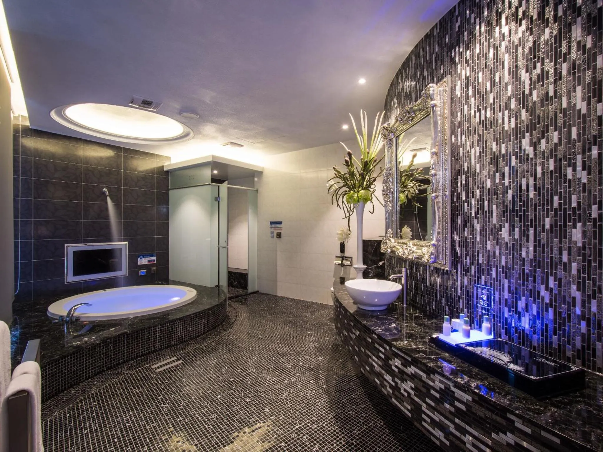 Bathroom in U-Her Hotel