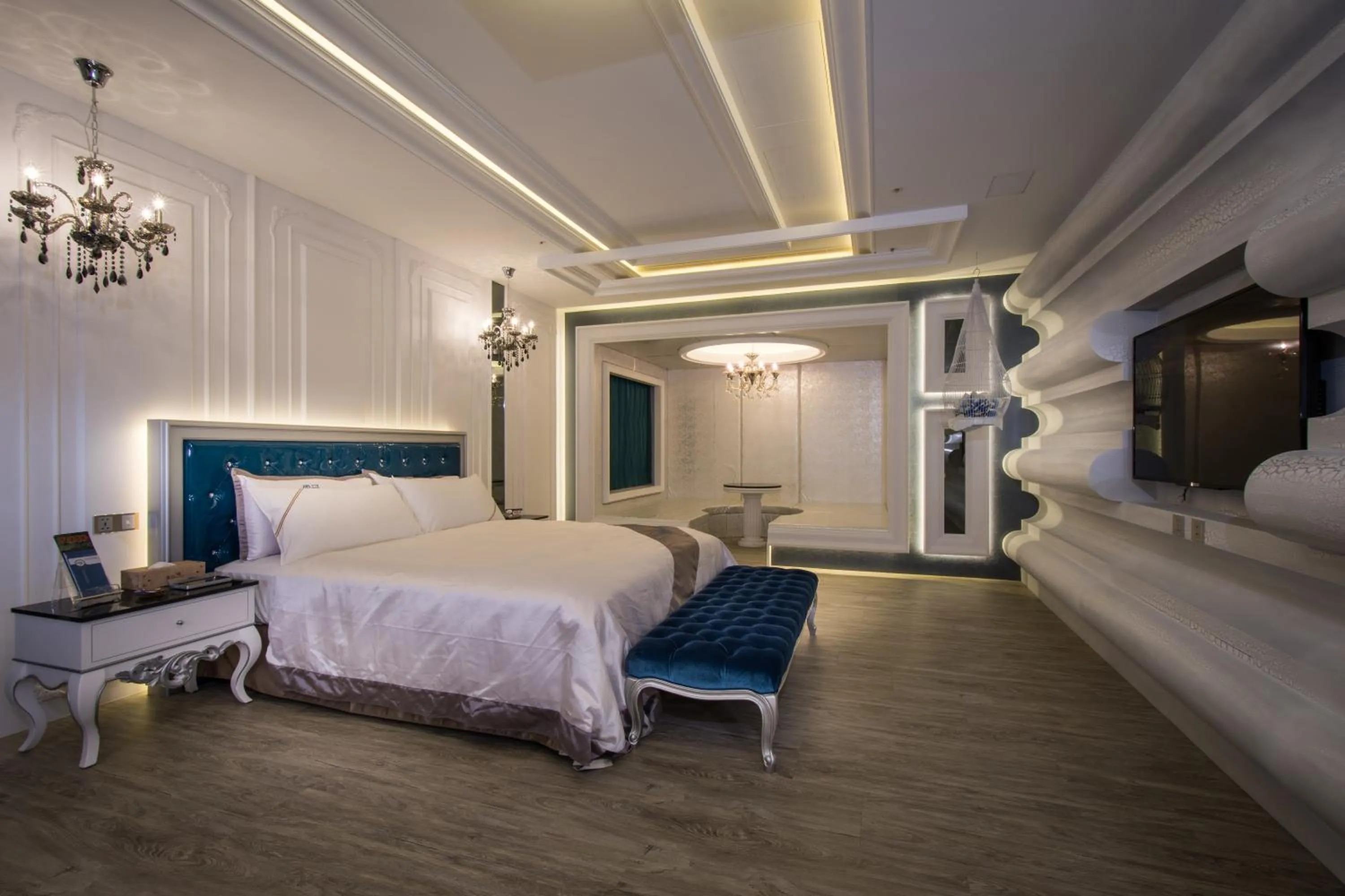 Bedroom, Bed in U-Her Hotel