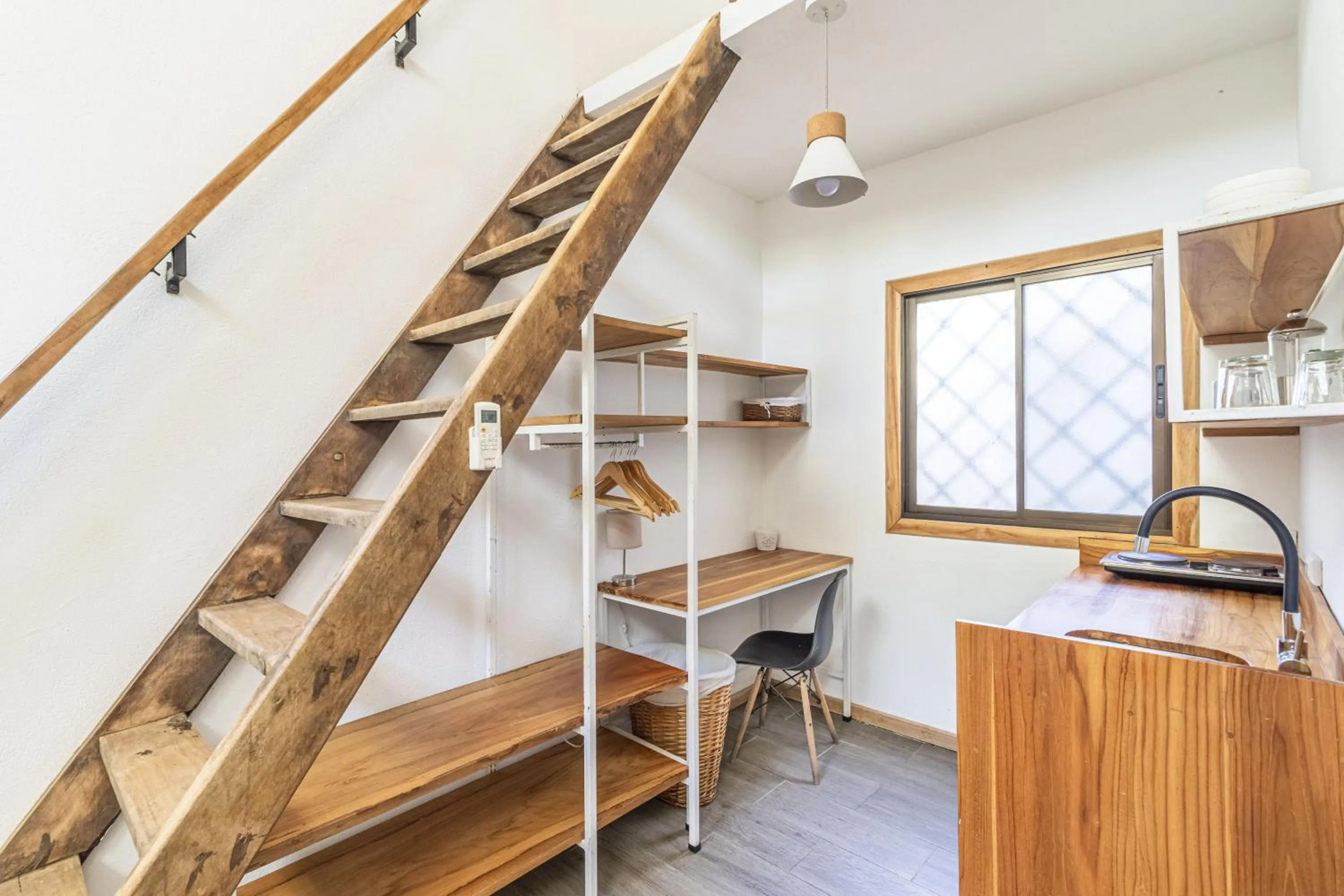 Kitchen or kitchenette in Believe Surf & Yoga Lodge Santa Teresa