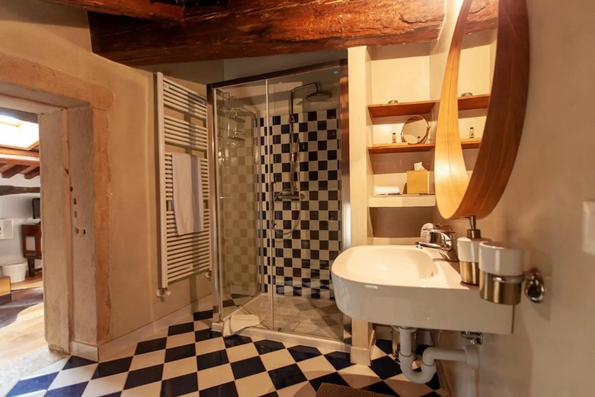 Shower in Fattoria Le Vegre