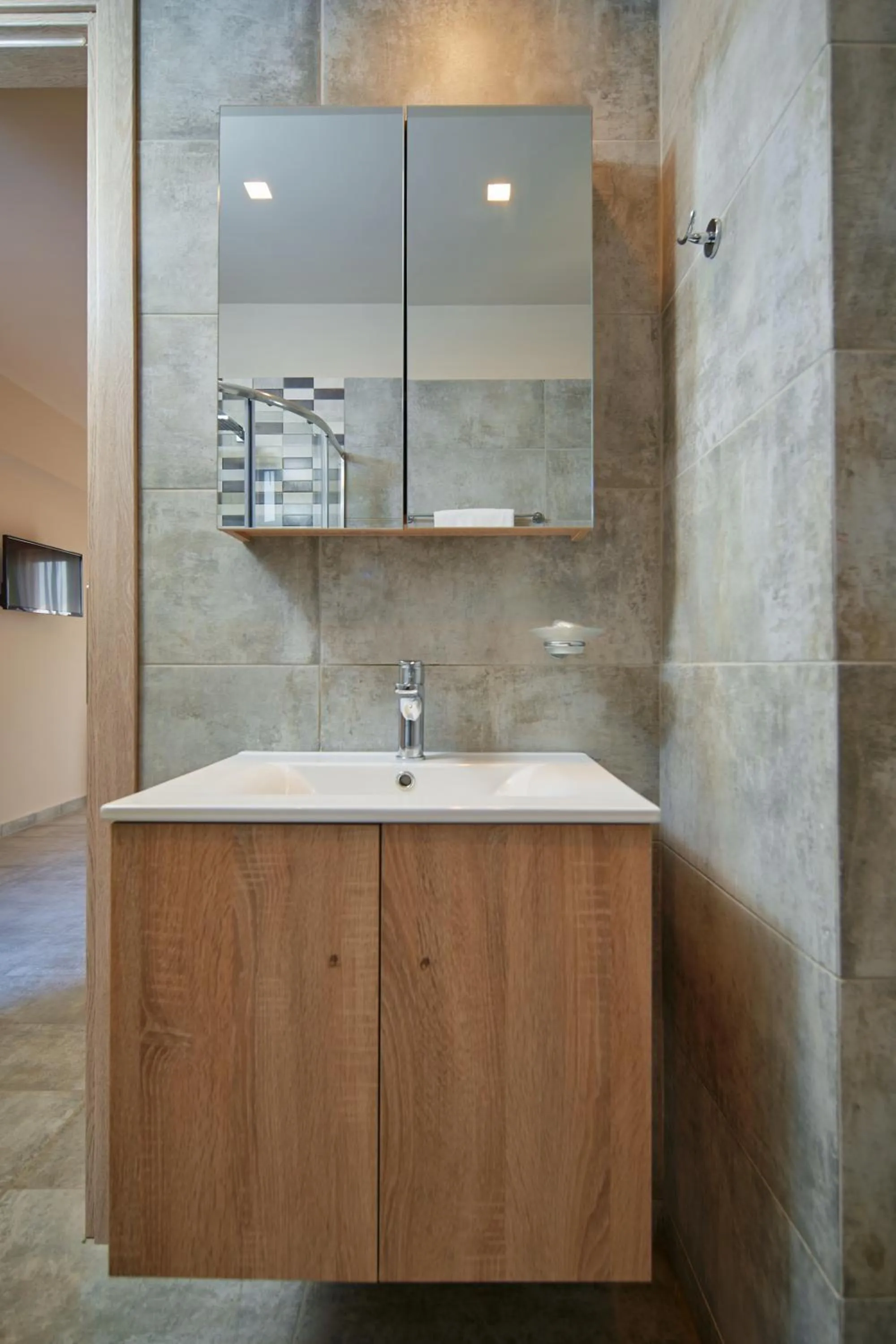 Bathroom in Sunny View Hotel