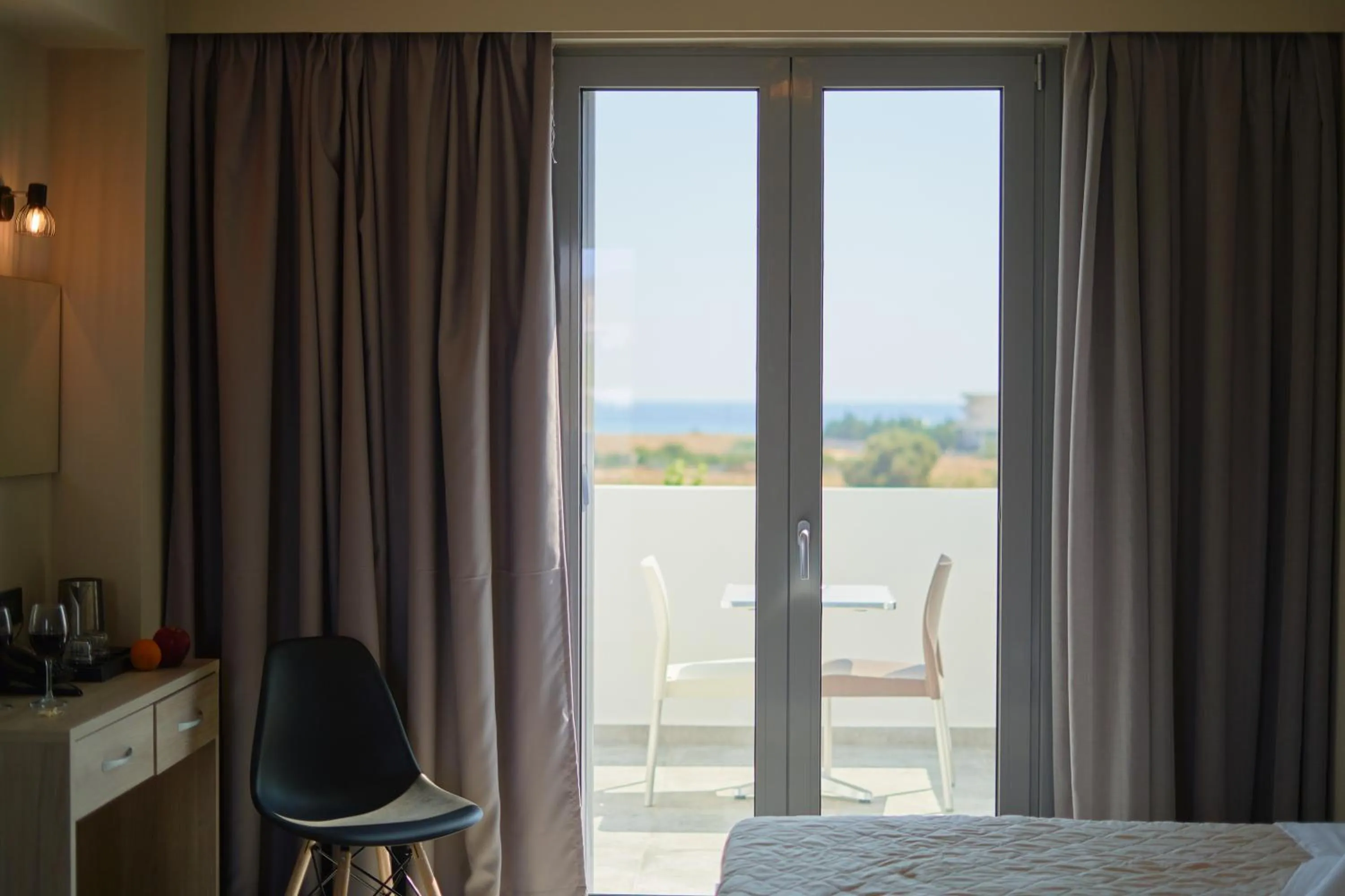 Balcony/Terrace in Sunny View Hotel