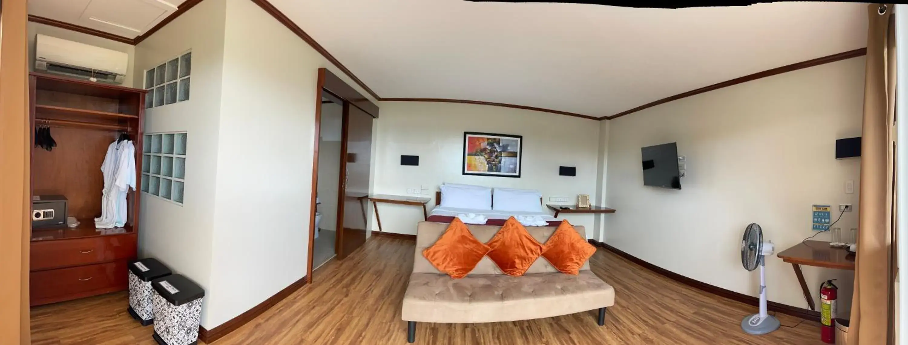 Restaurant/places to eat in Verde View Villas Restaurant/places to eat in Verde View Villas