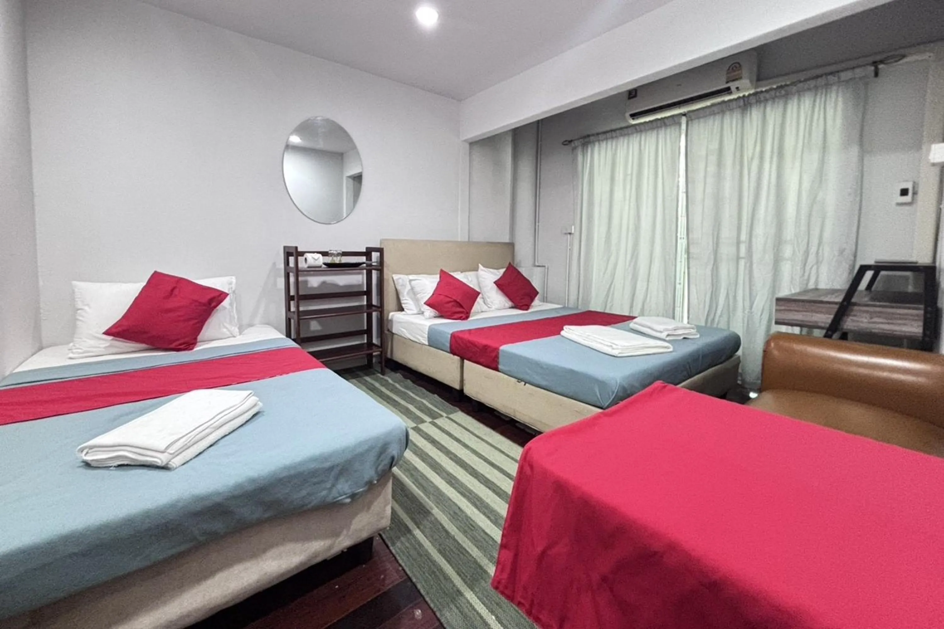 Standard Triple Room in Sunshiny-BB Hostel near Punnavithi BTS station