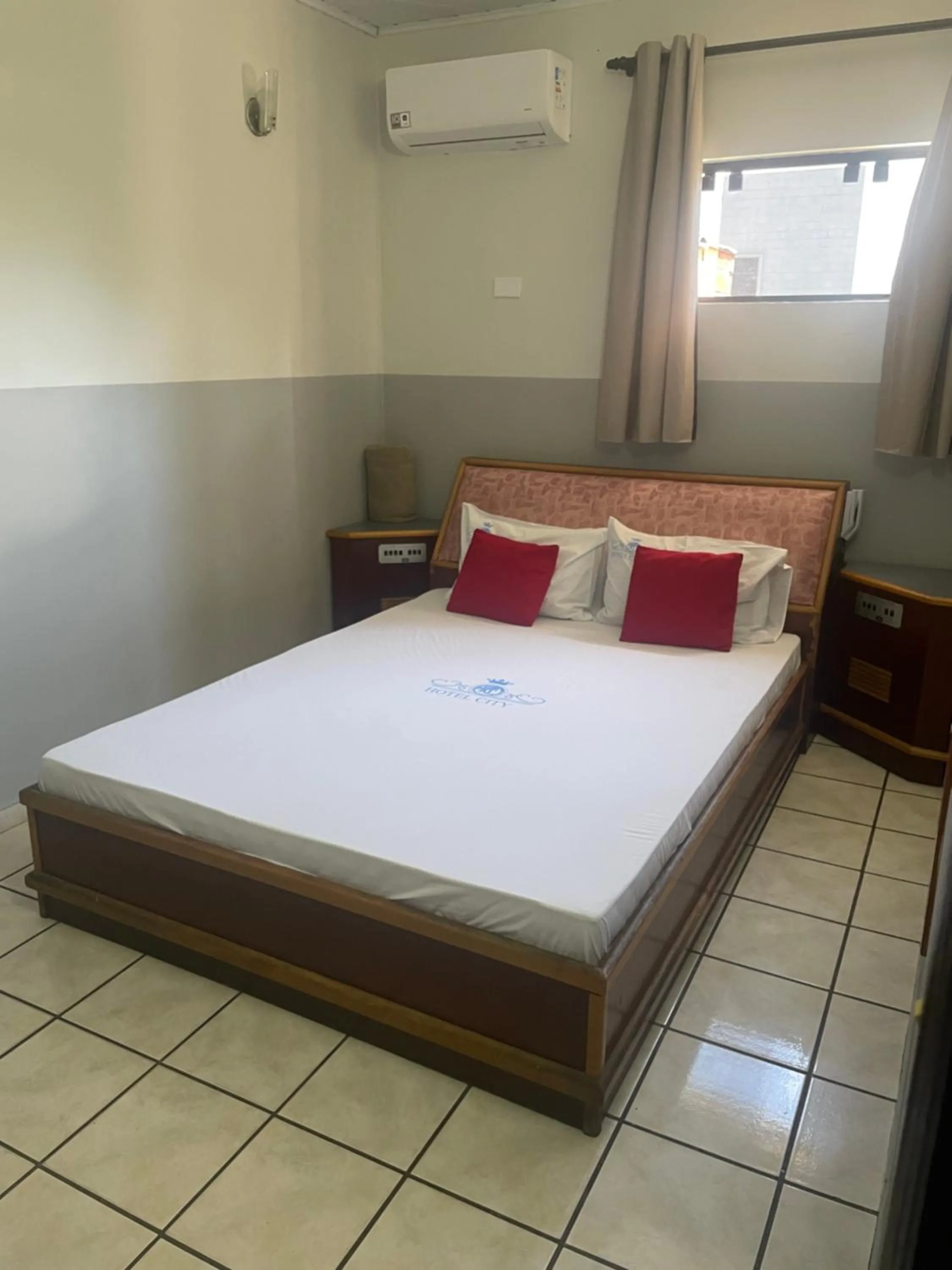 Hotel City I