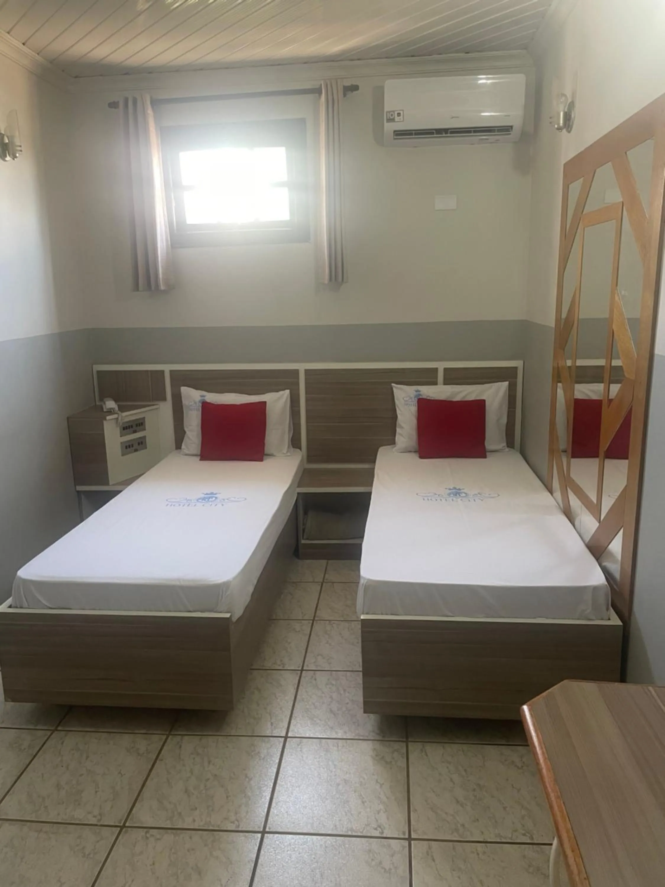 Hotel City I