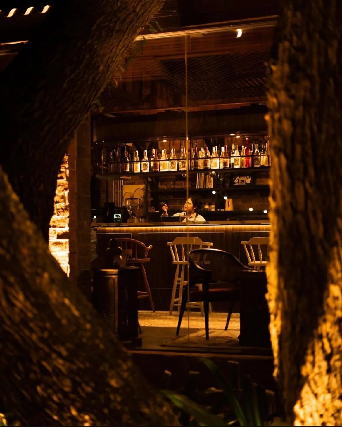 Food and drinks in Issara Boutique Winery Hotel