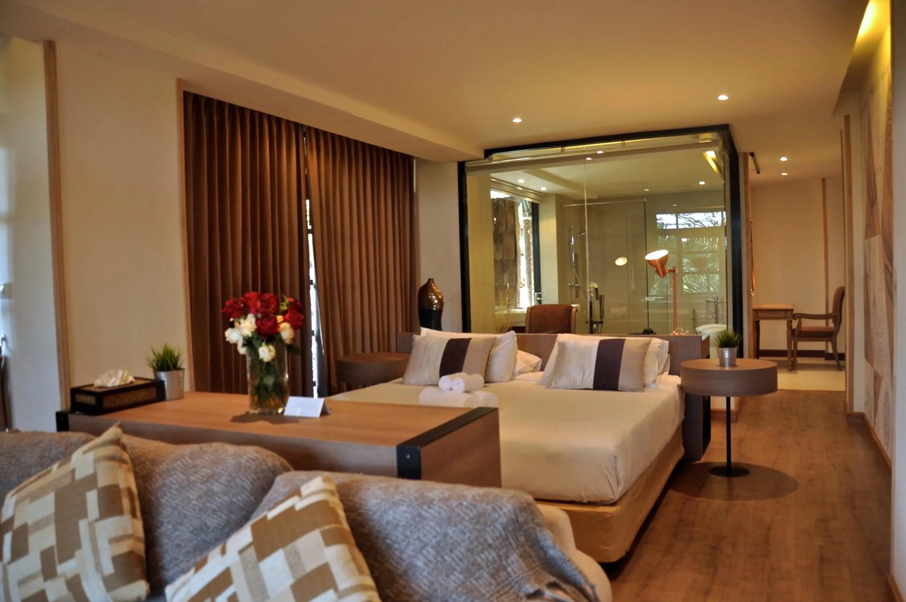 One-Bedroom Suite in Issara Boutique Winery Hotel