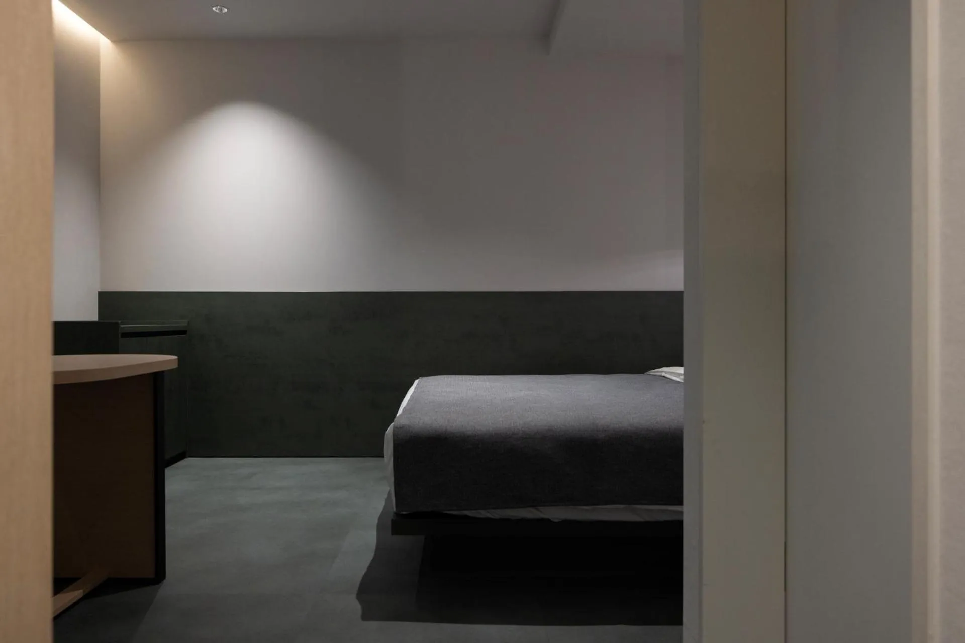 Photo of the whole room, Bed in Anook Hotel Suwon Station