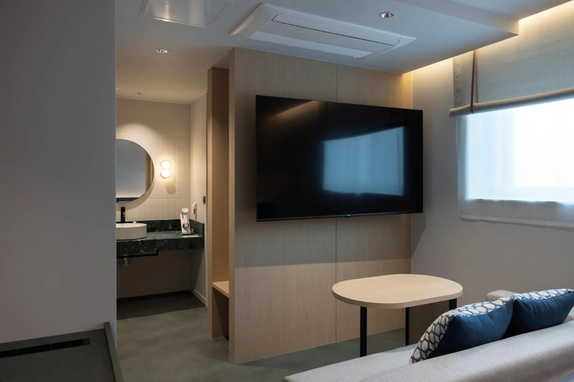 TV and multimedia, Bed in Anook Hotel Suwon Station