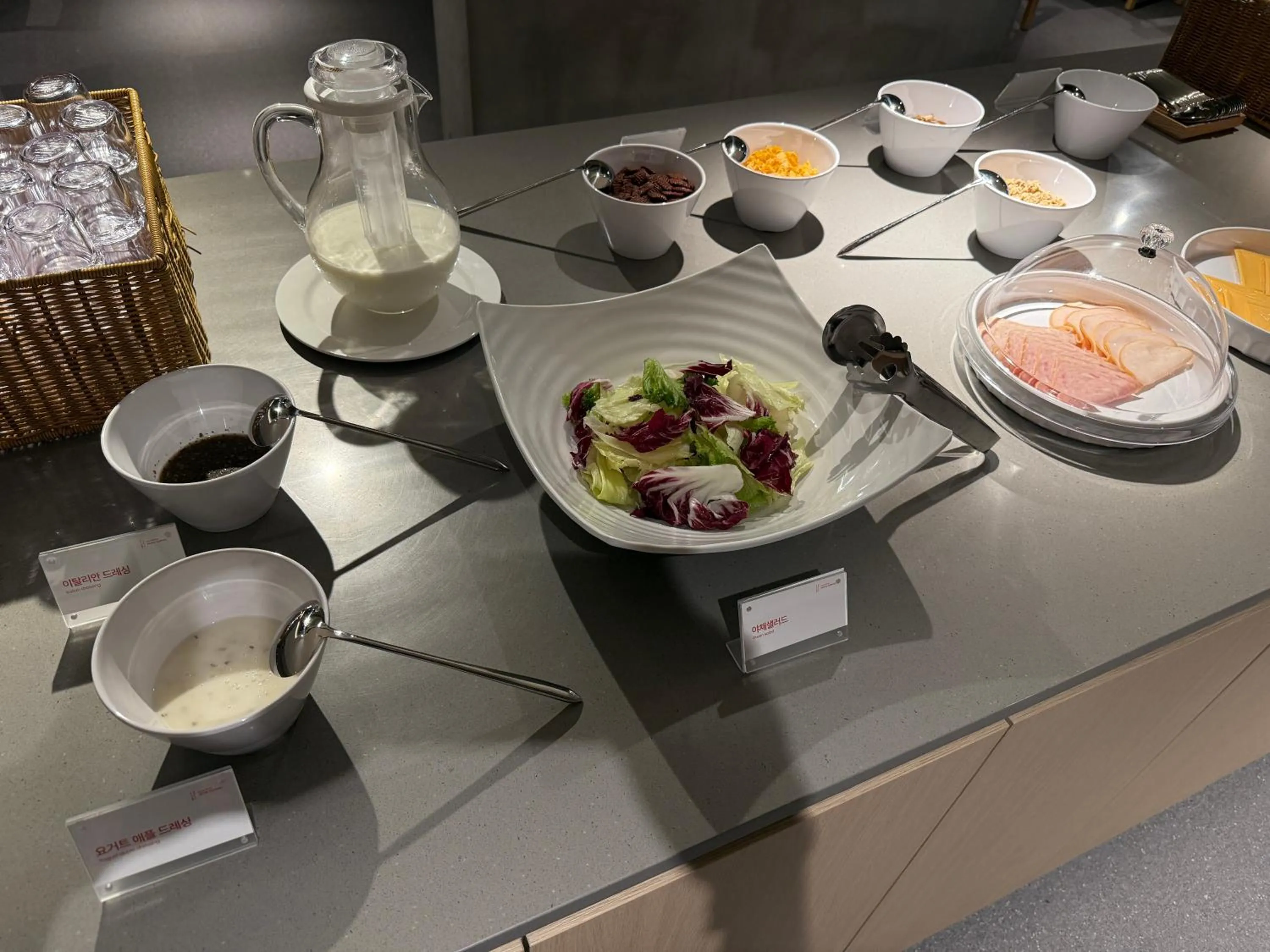 Breakfast in Anook Hotel Suwon Station