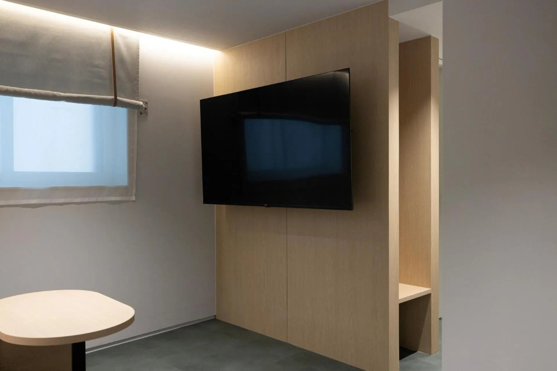 TV and multimedia in Anook Hotel Suwon Station