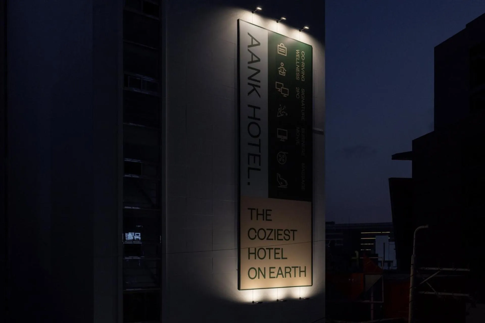 Night in Anook Hotel Suwon Station