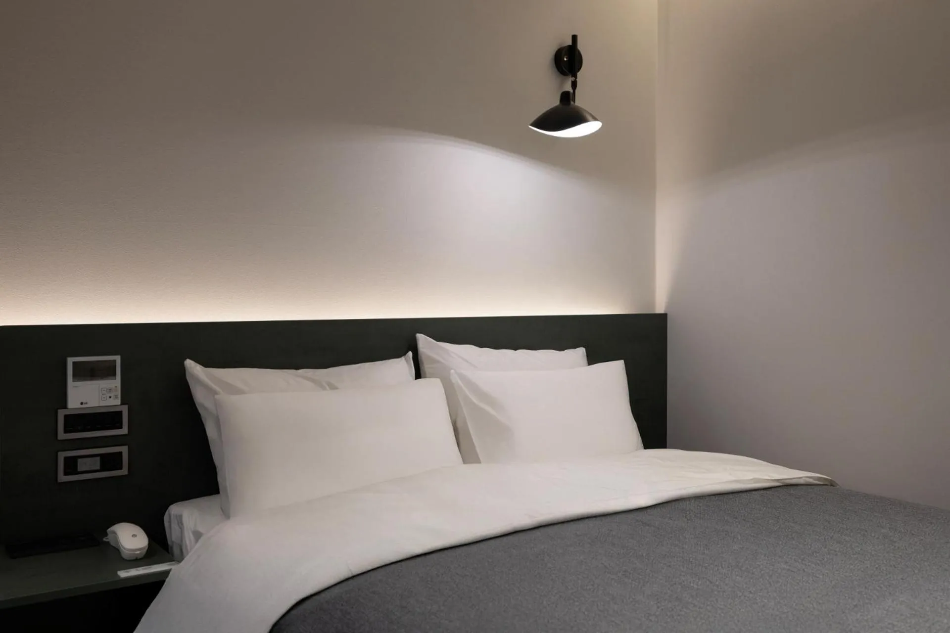 Bed in Anook Hotel Suwon Station