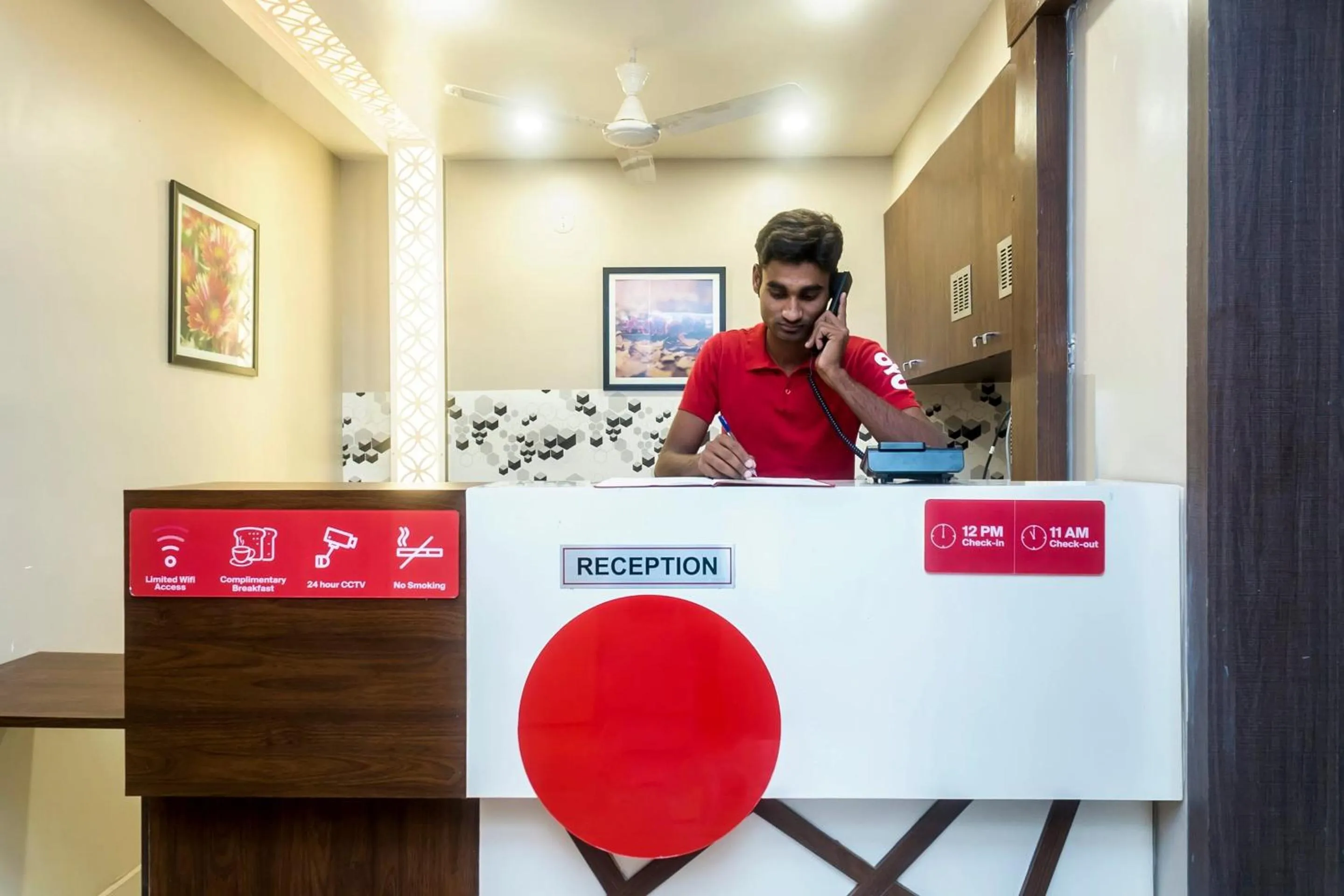 Lobby or reception in Hotel O Grand Pune