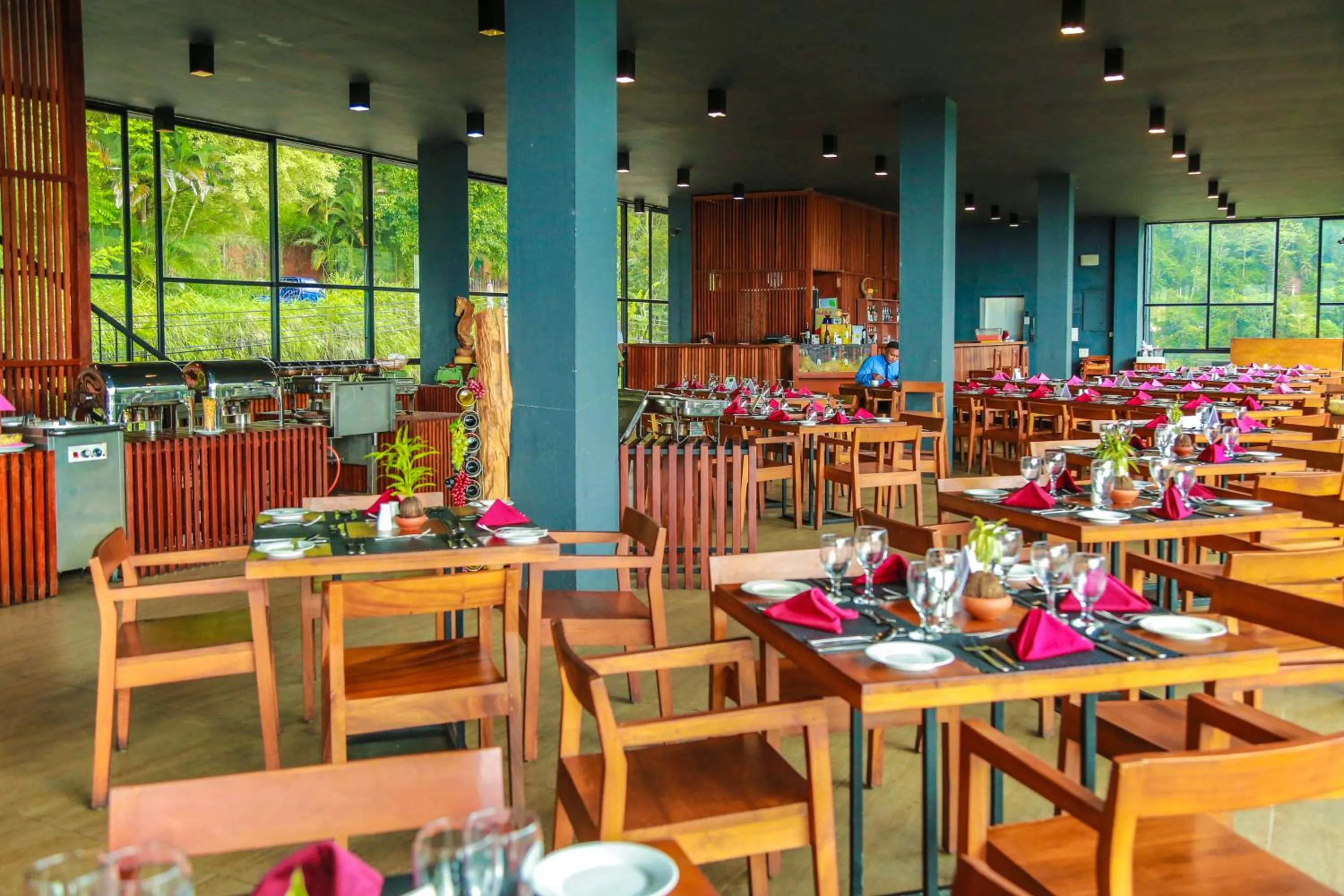 Restaurant/places to eat in Oak Ray Tea Bush